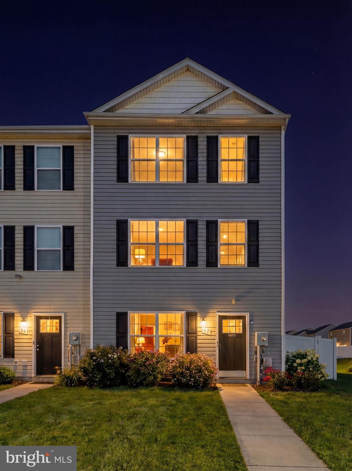 INWOOD VILLAGE - Residential