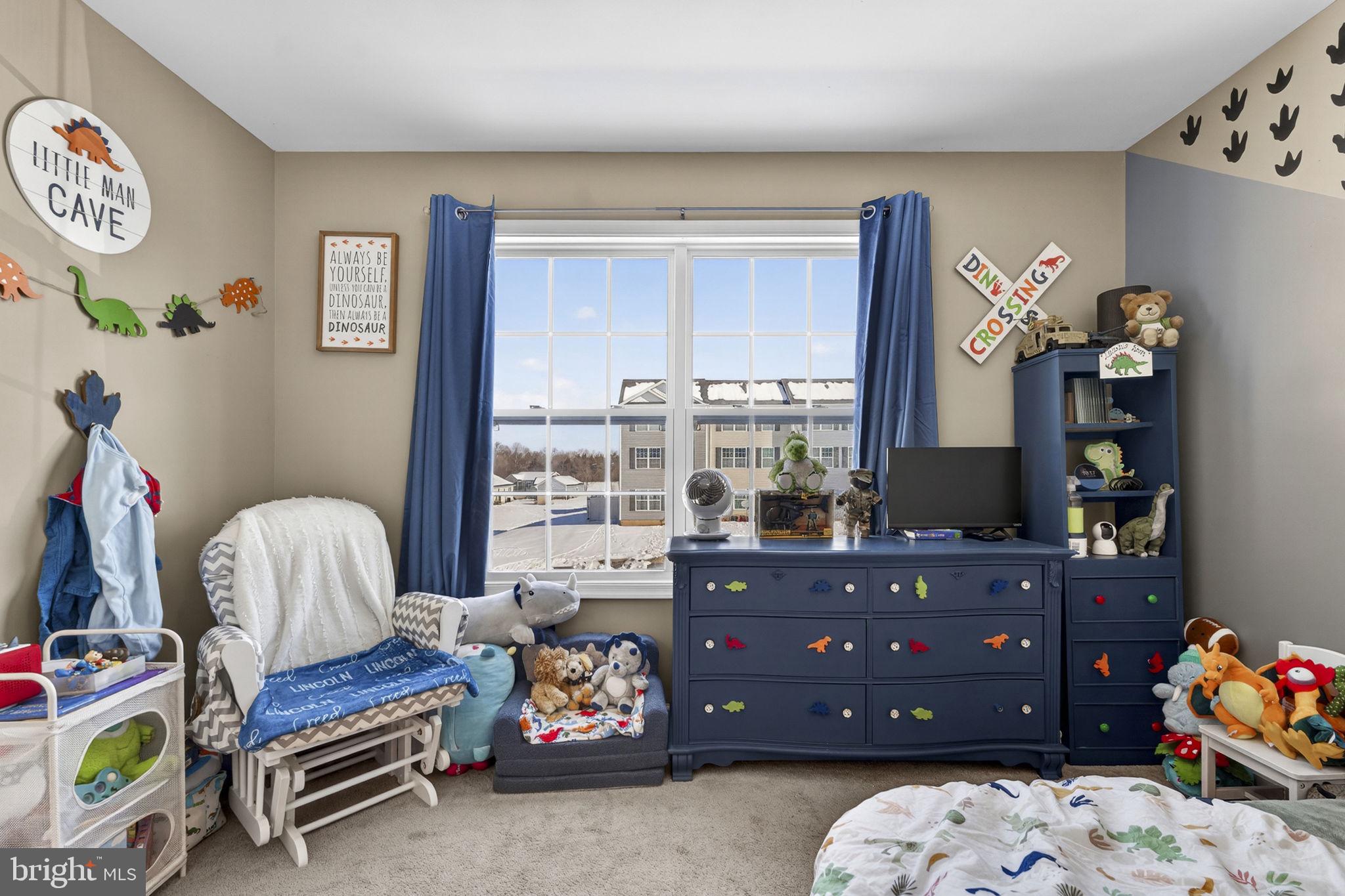 INWOOD VILLAGE - Residential