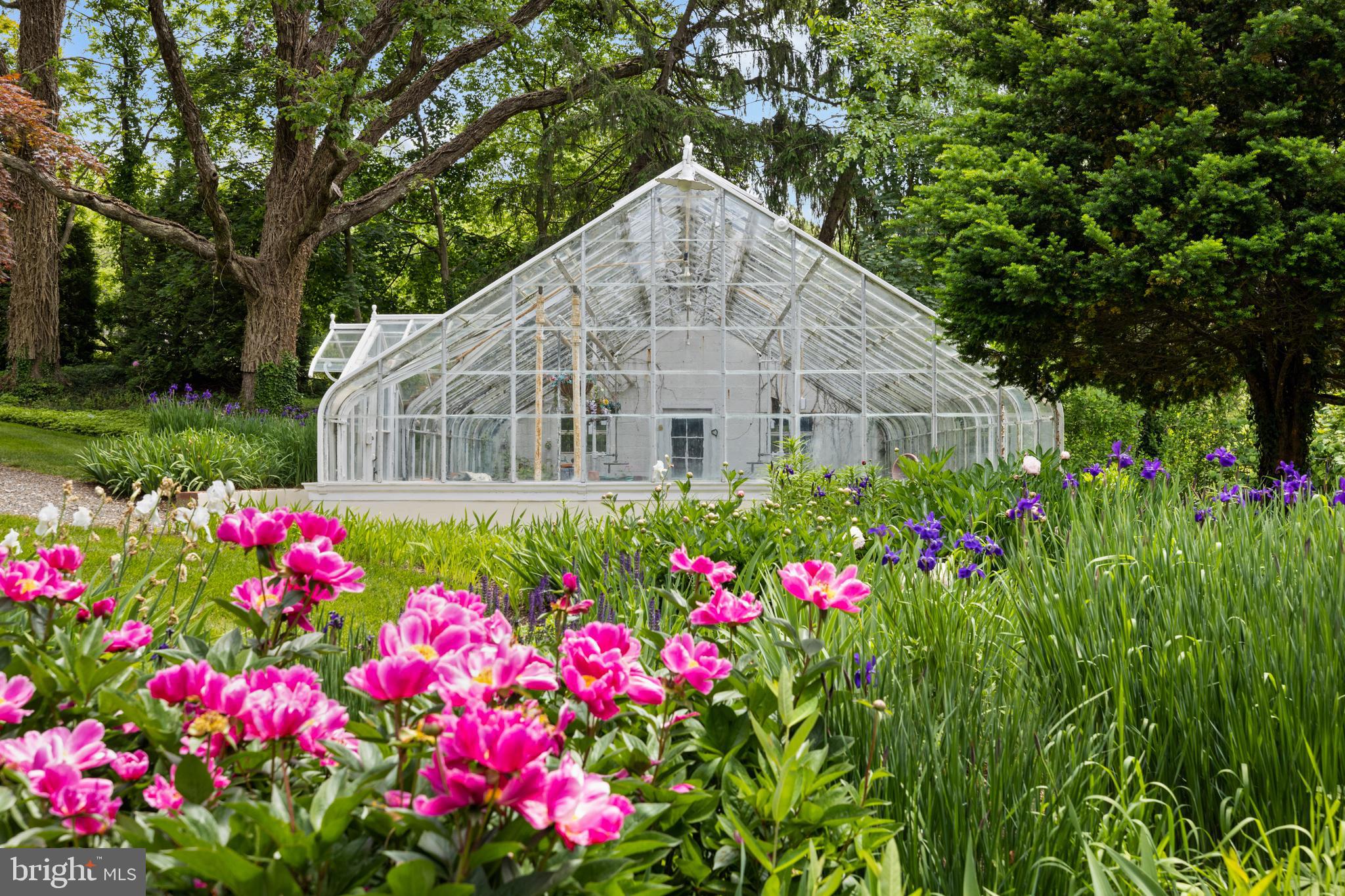 RUXTON - Residential