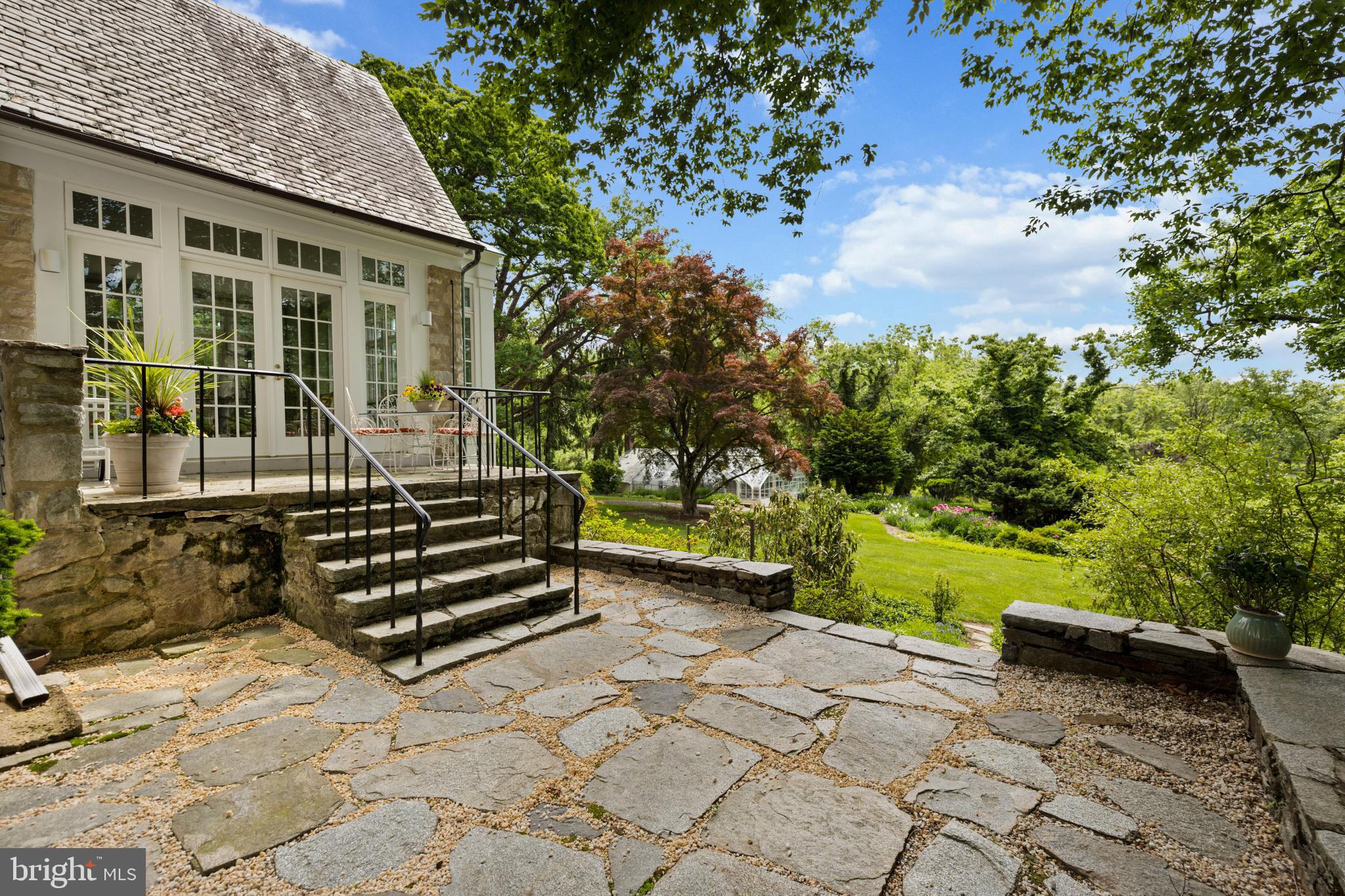 RUXTON - Residential