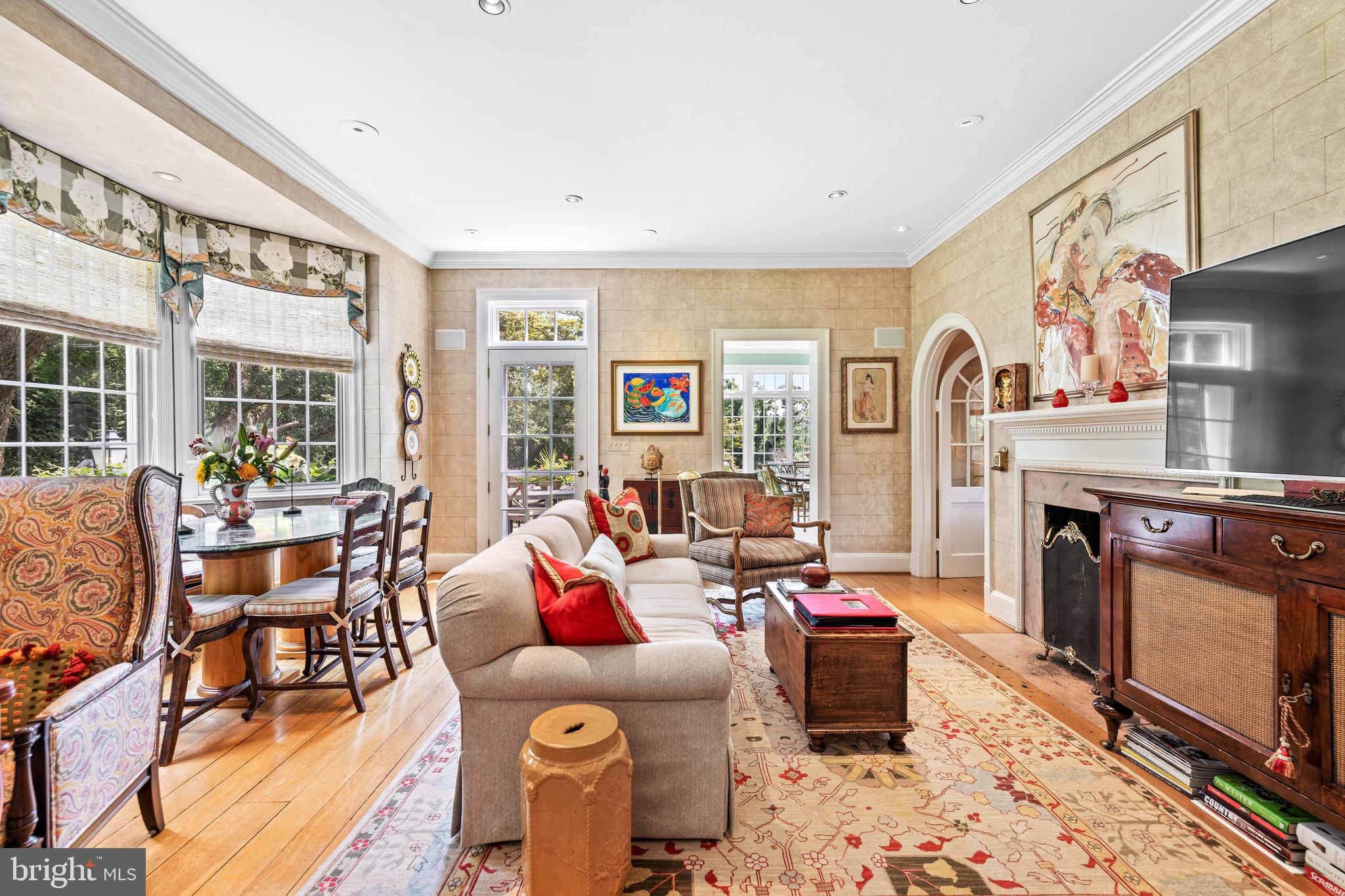 RUXTON - Residential