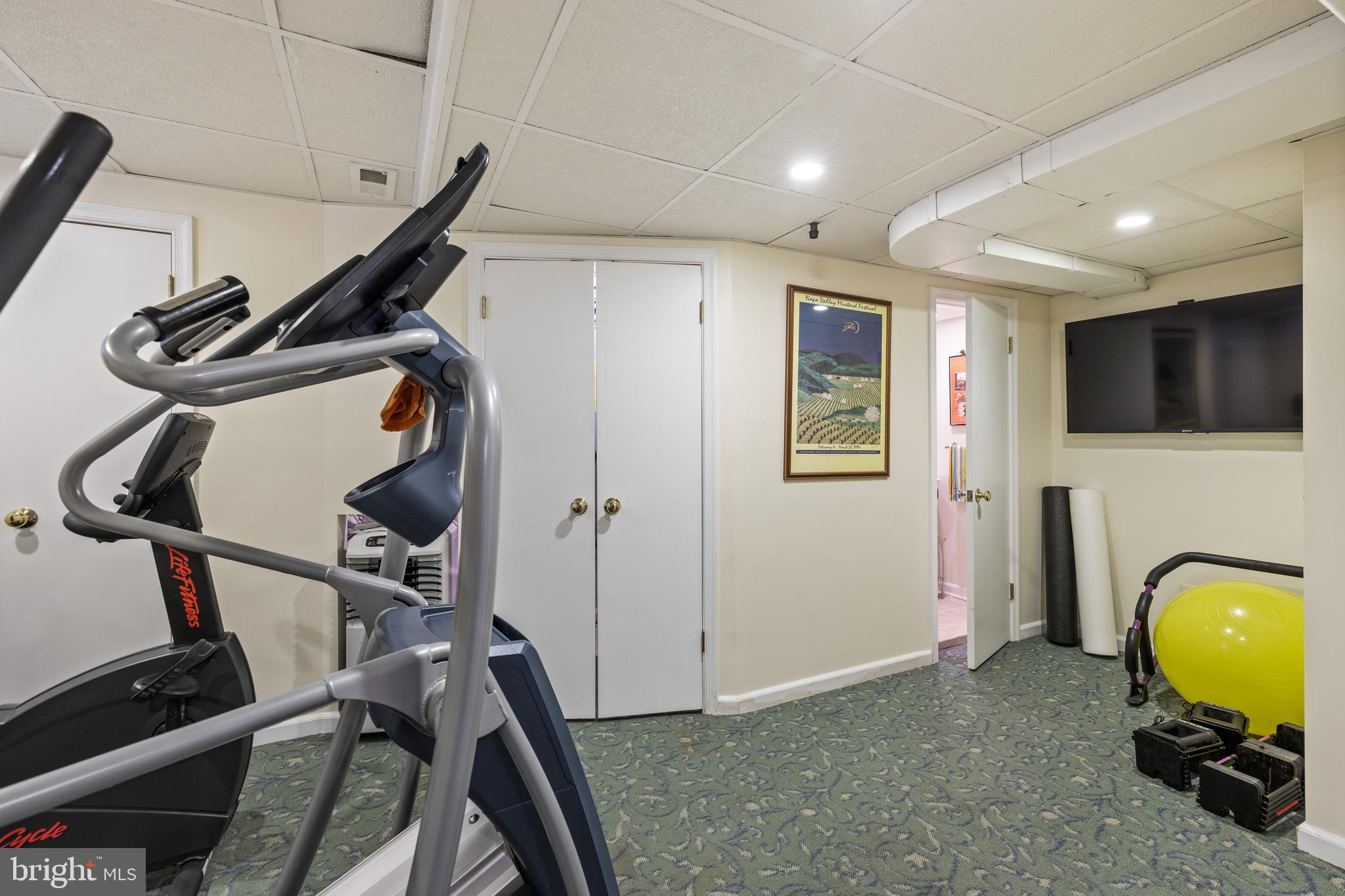 RUXTON - Residential