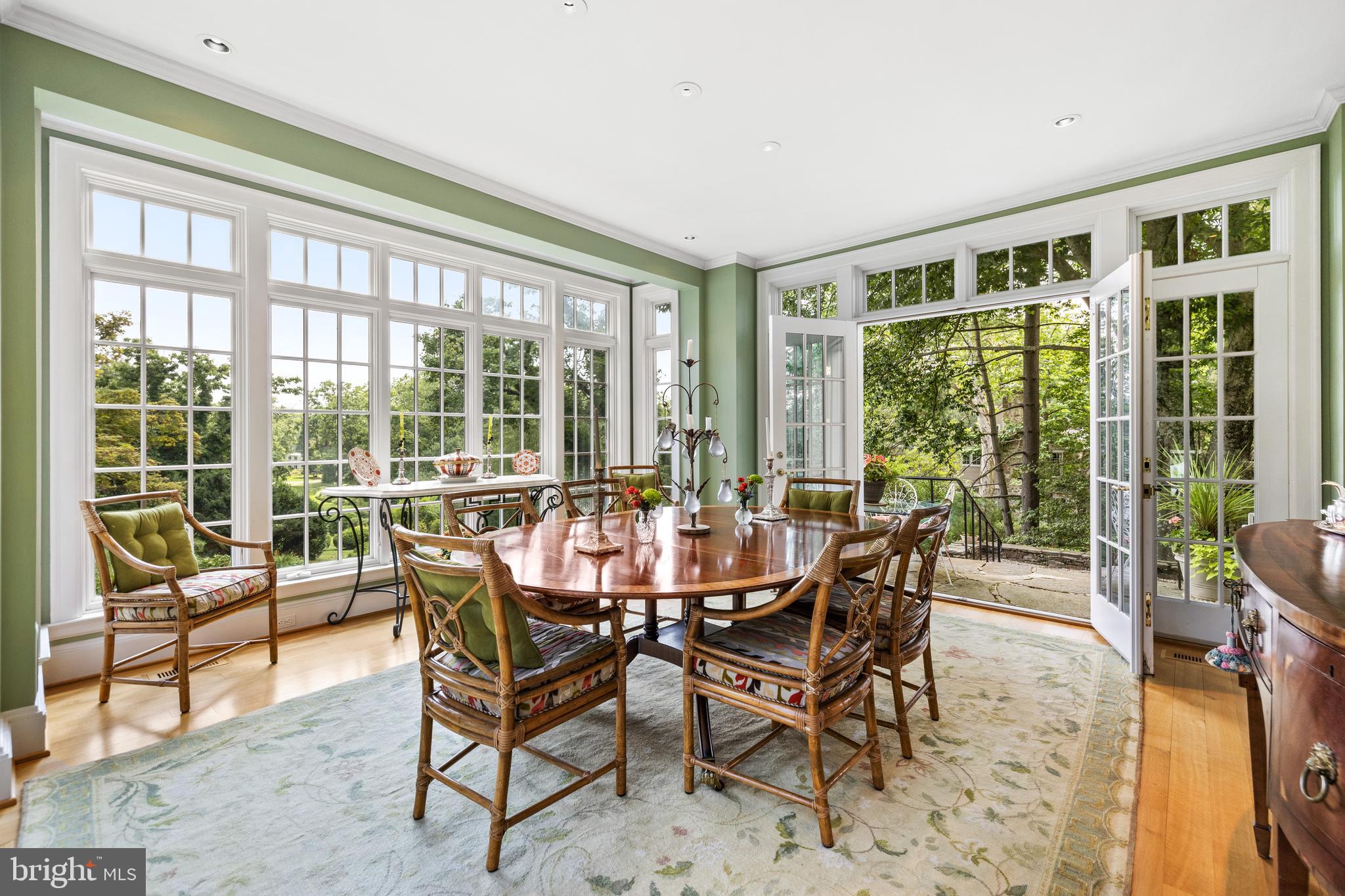 RUXTON - Residential