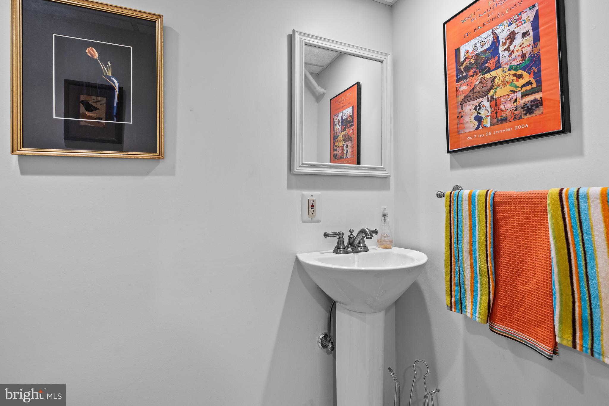 RUXTON - Residential