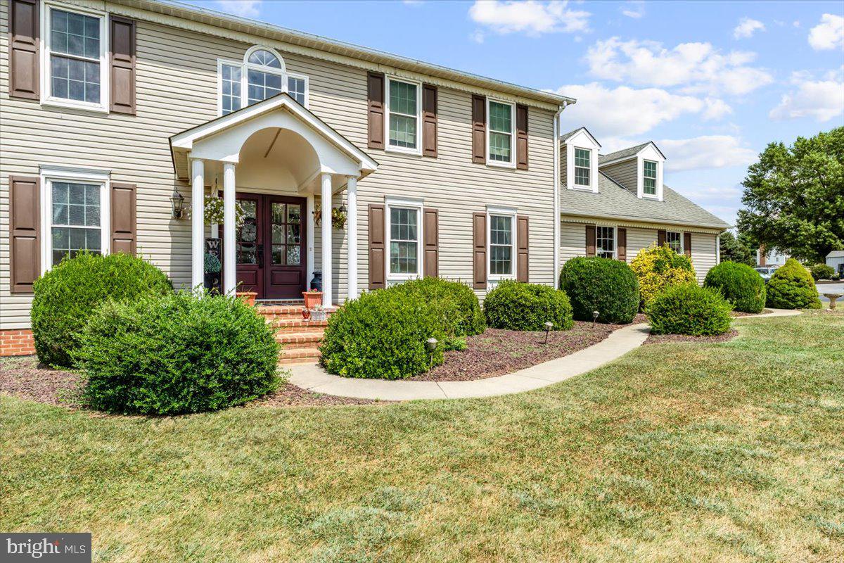3938 CHERRY LANE