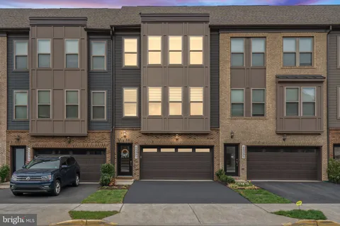 MLS: VALO2092404