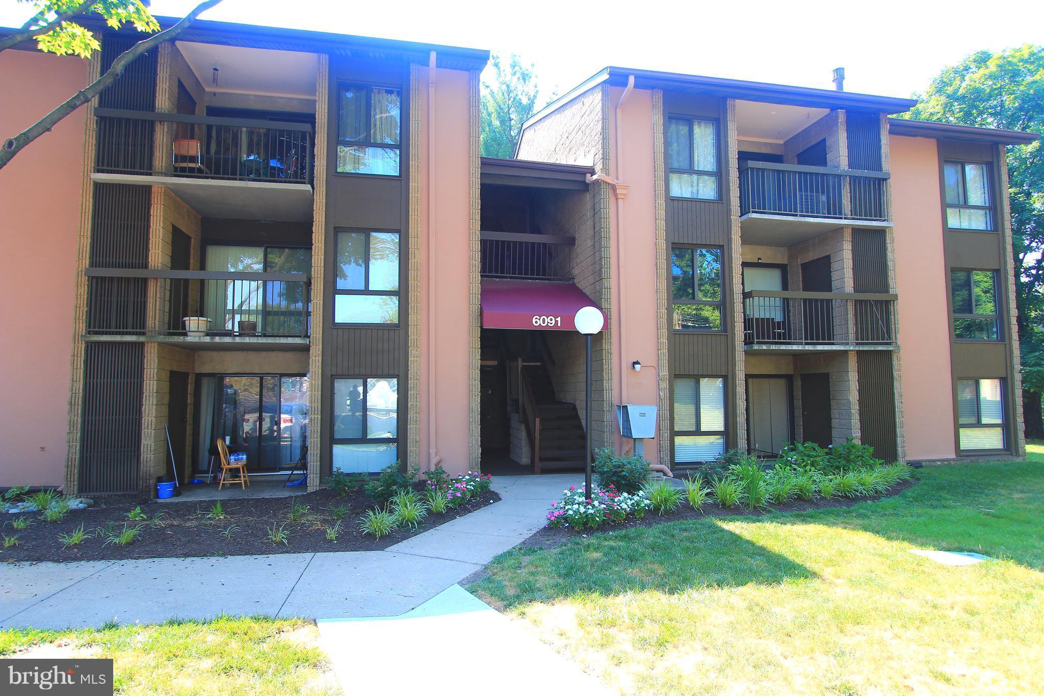 VILLAGE OF LONG REACH - Residential