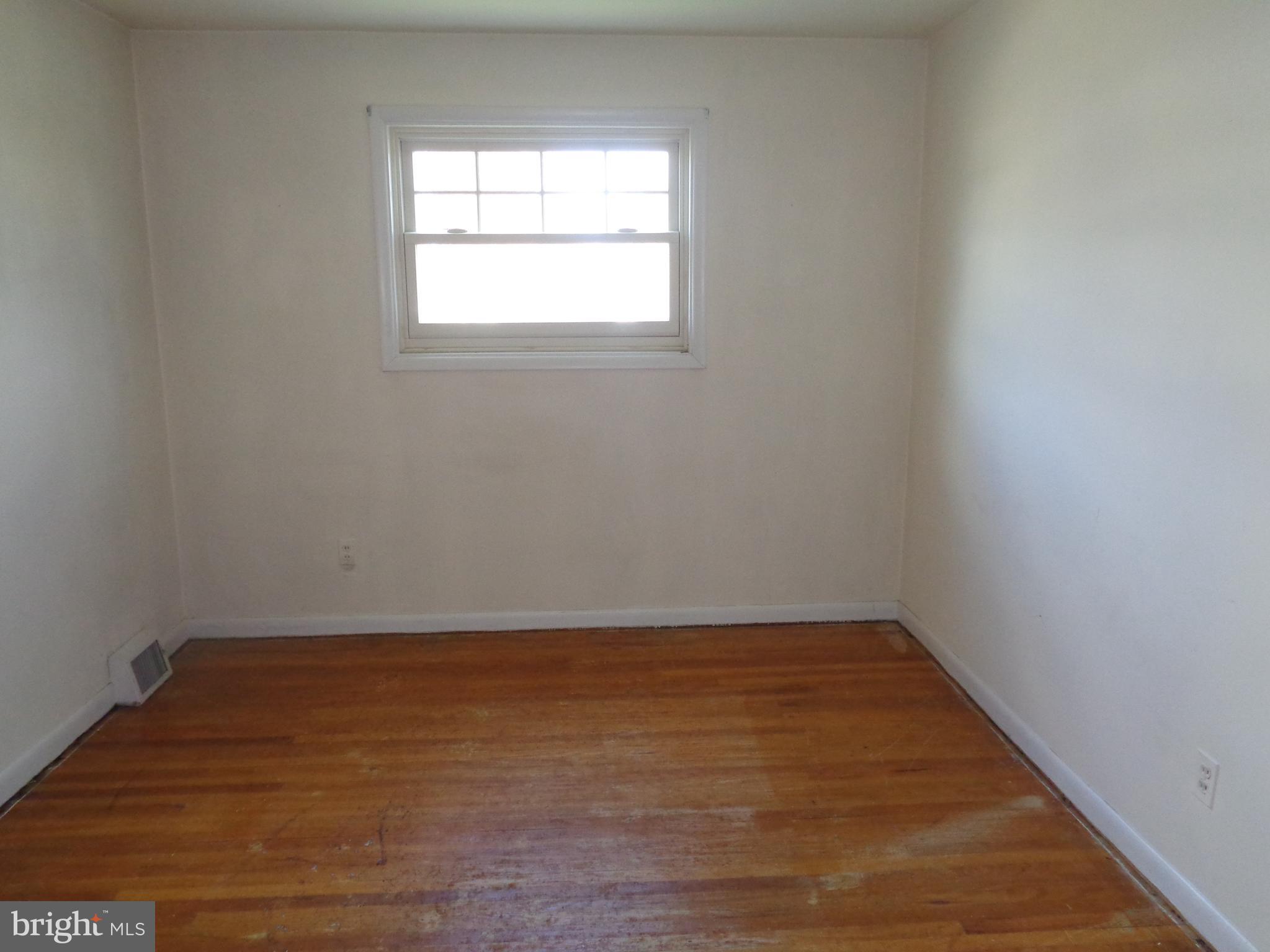 GLENSIDE - Residential