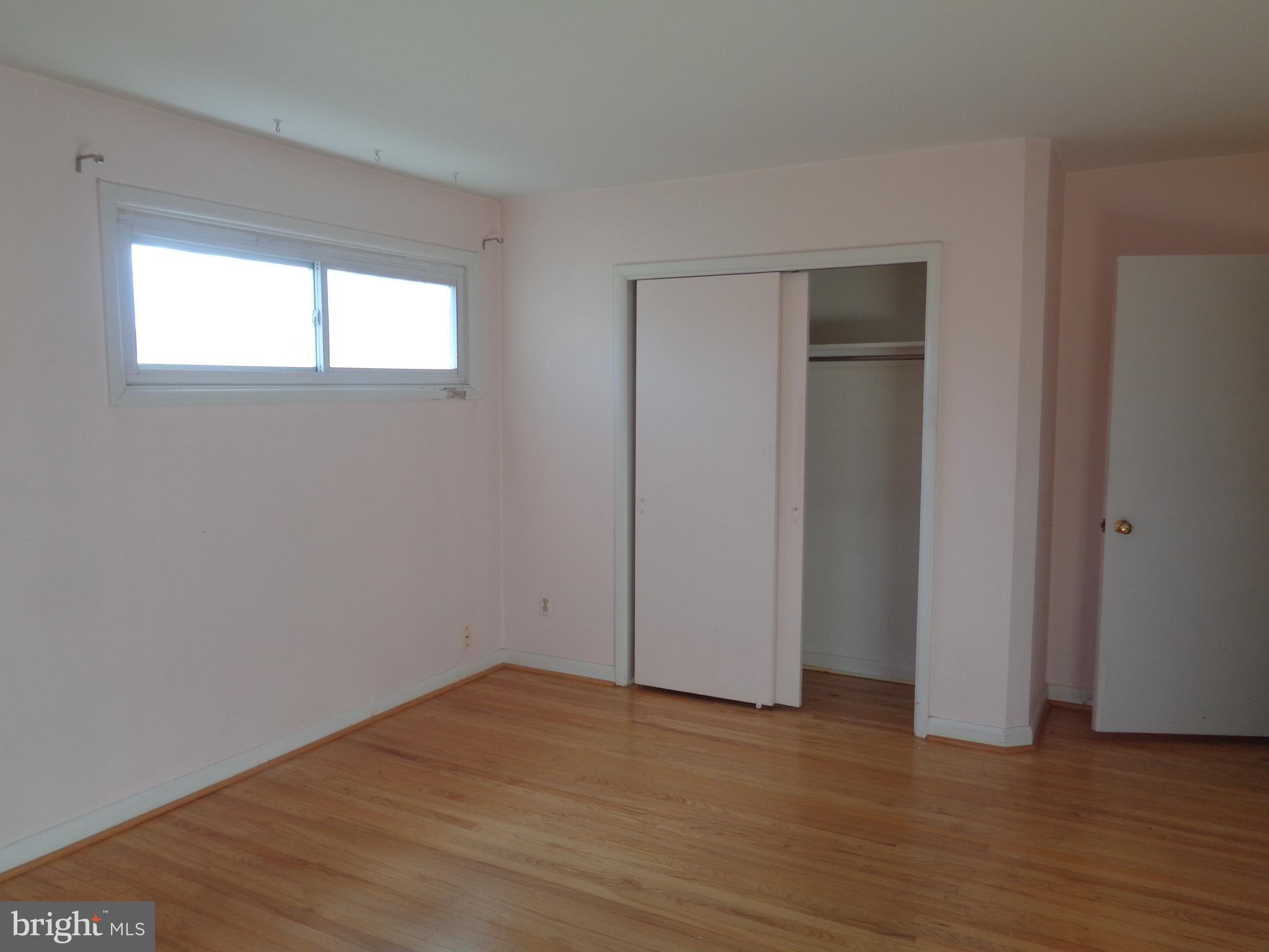 GLENSIDE - Residential