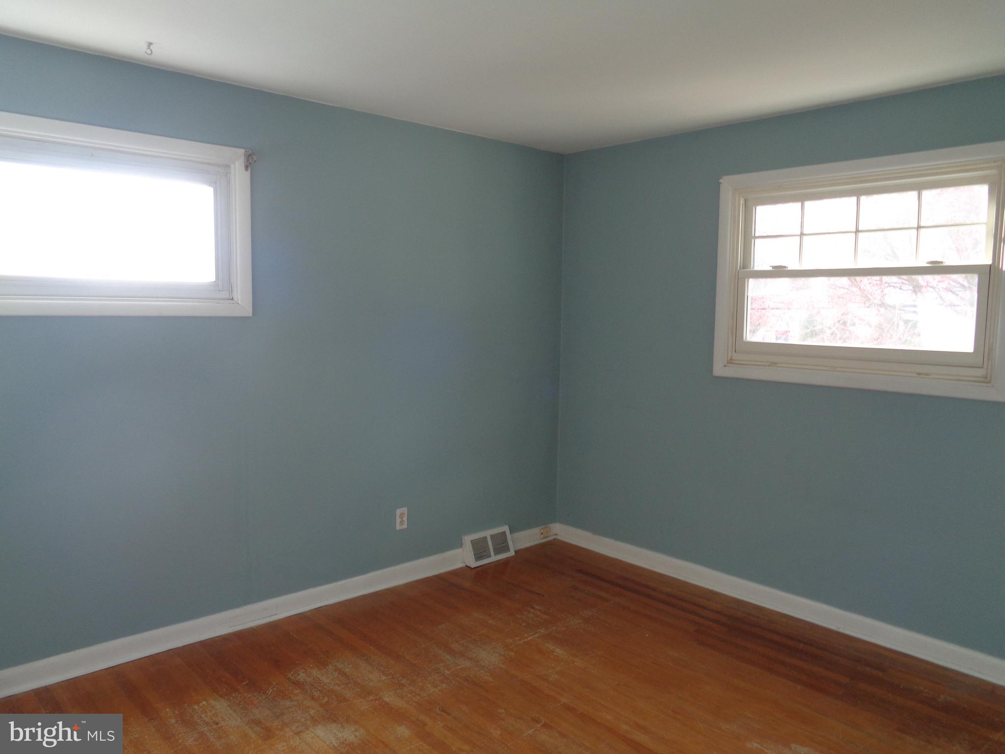 GLENSIDE - Residential