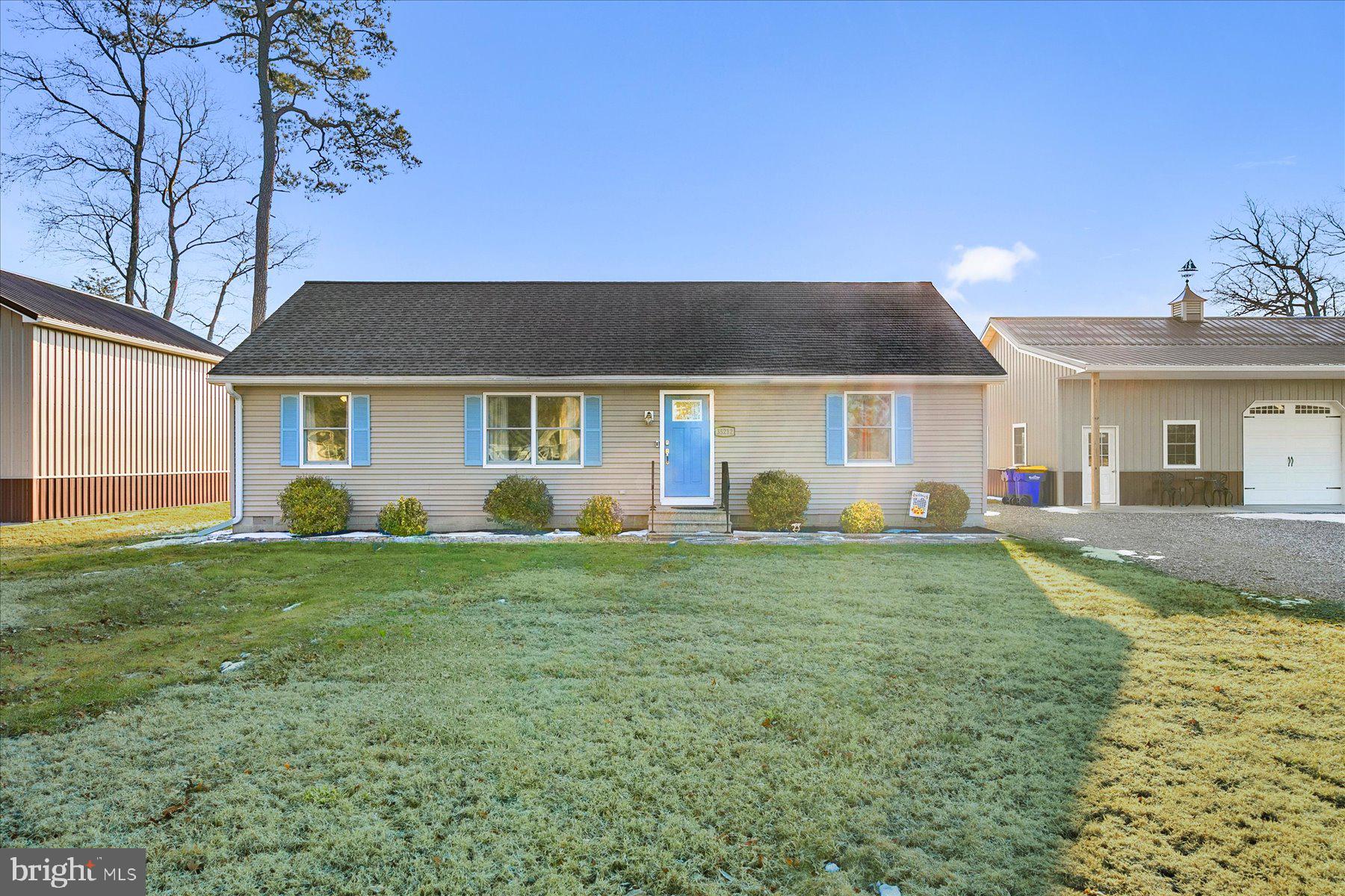 35212 WILD OAK DRIVE