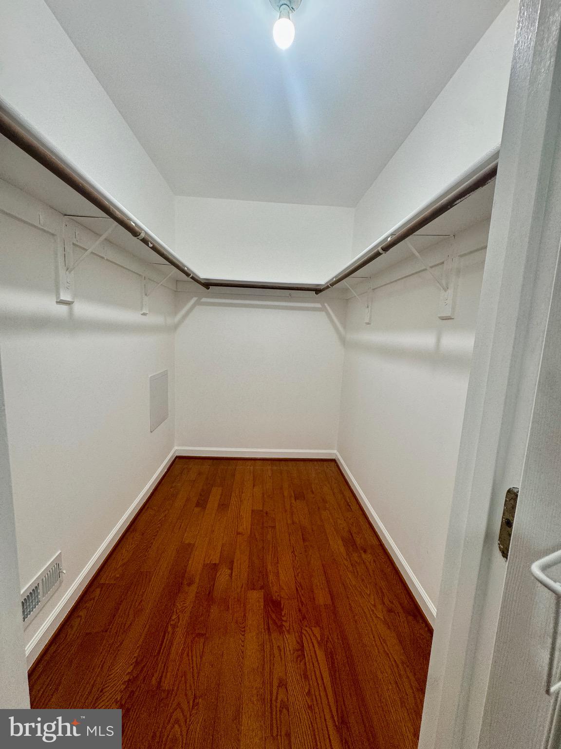 SULLY STATION II - Residential