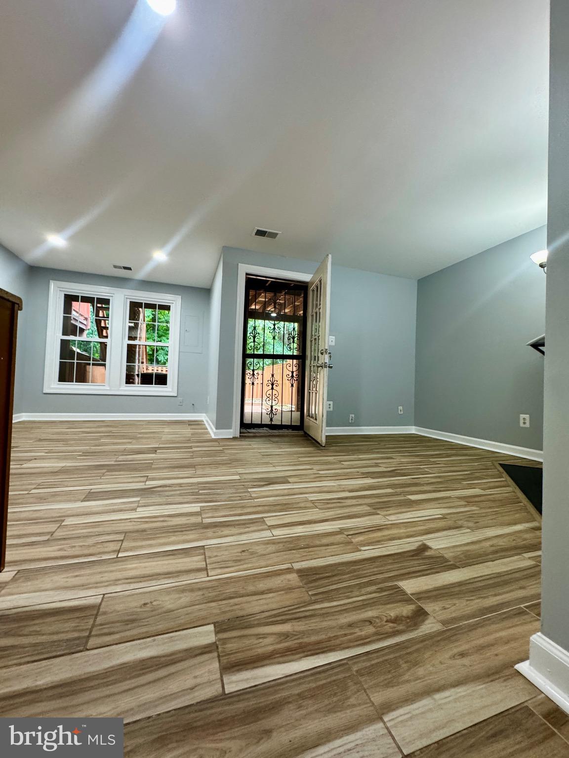 SULLY STATION II - Residential