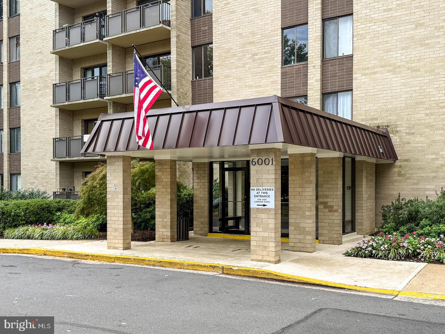 6001 ARLINGTON BOULEVARD 408