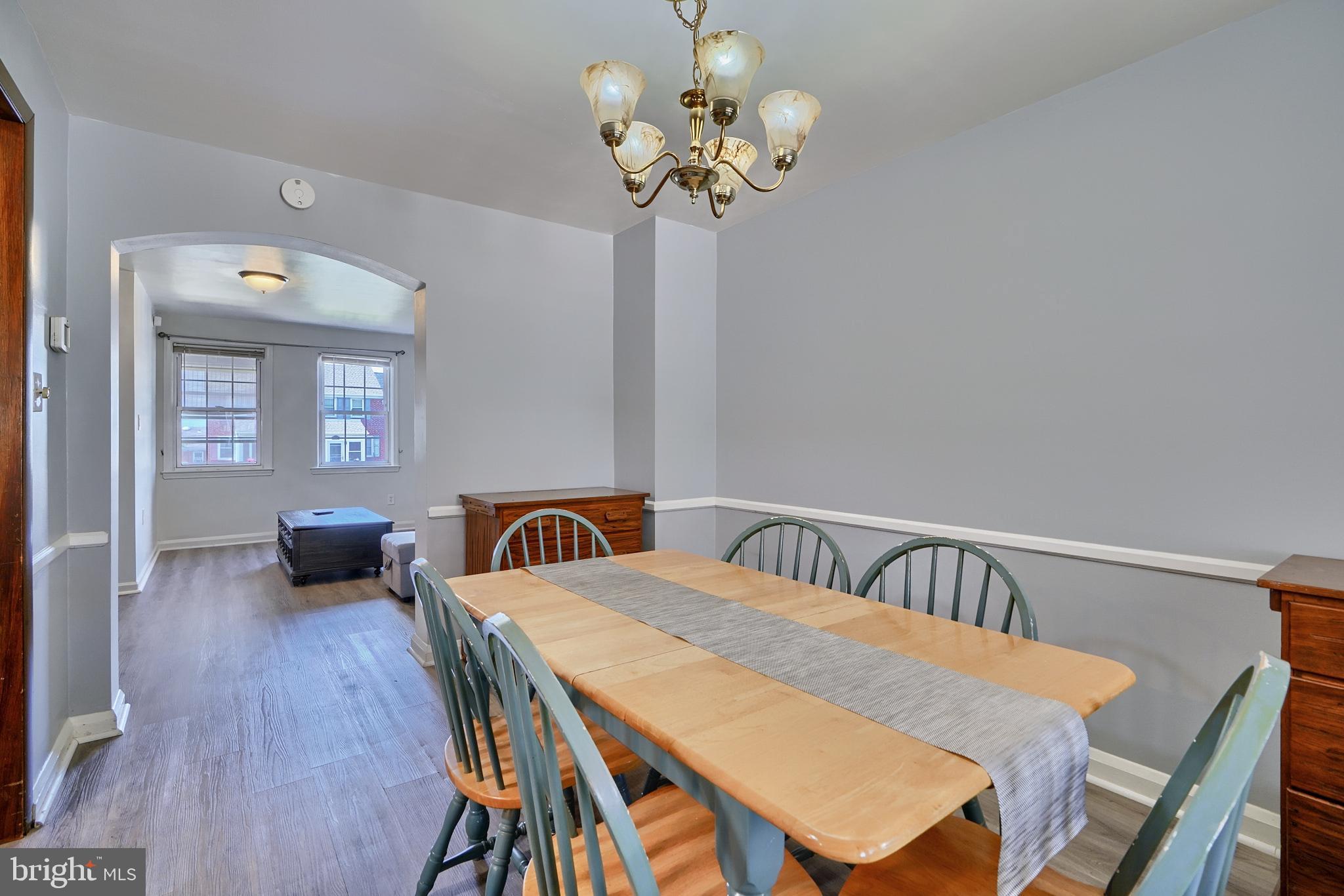 EASTWOOD - Residential