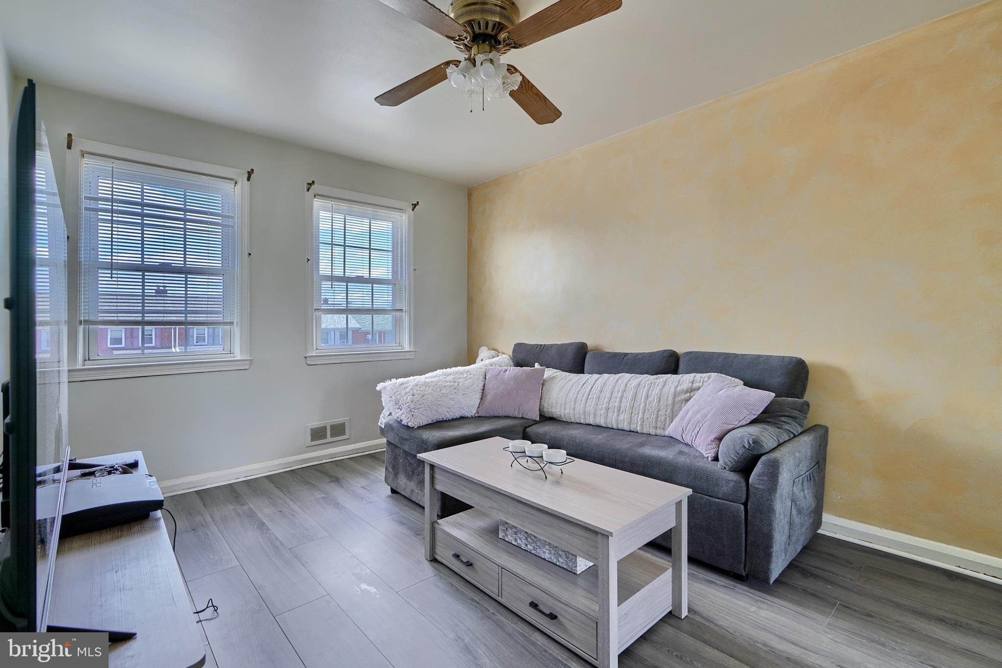 EASTWOOD - Residential