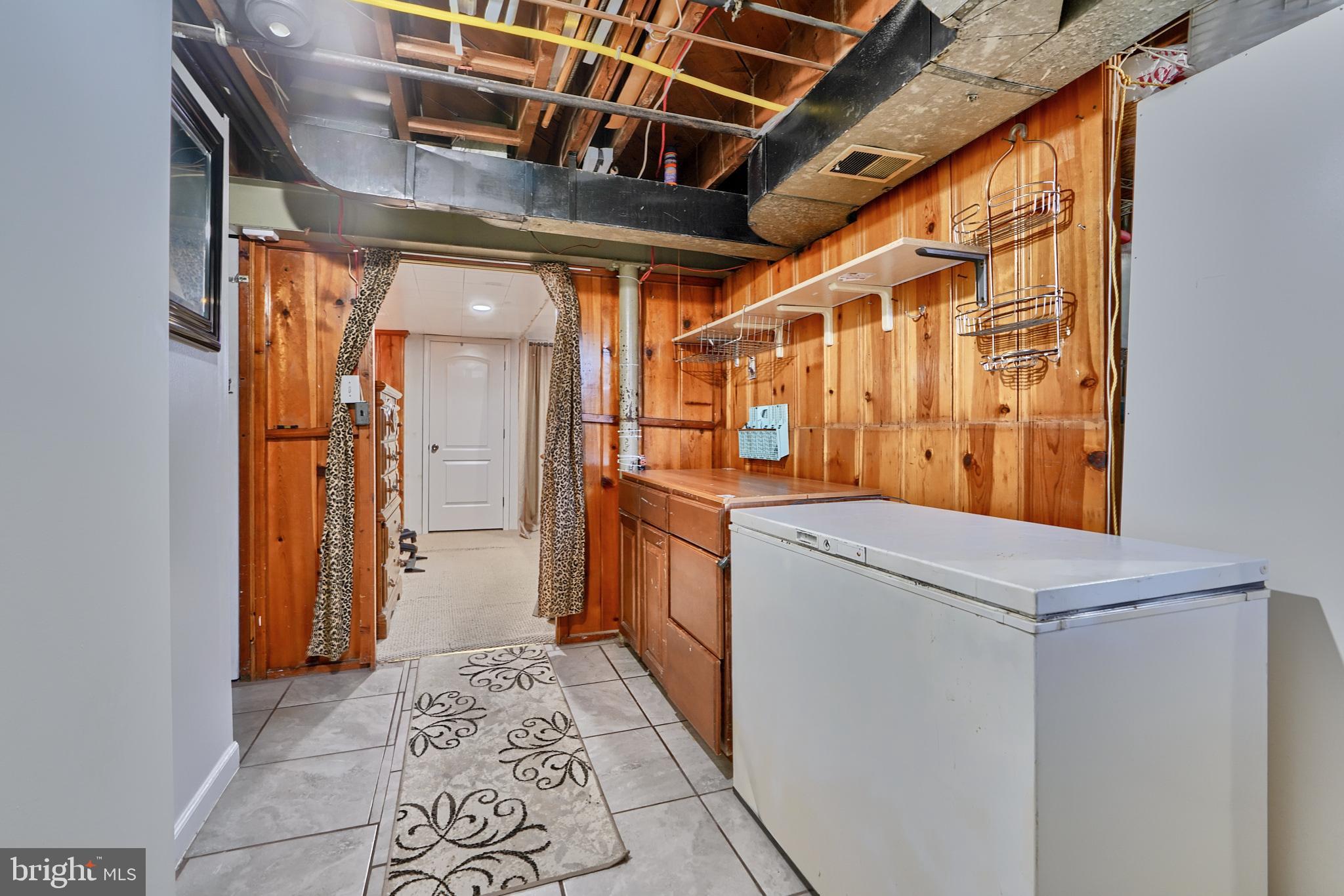 EASTWOOD - Residential