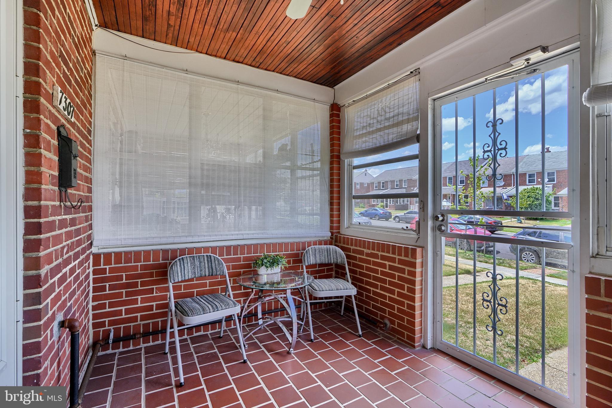 EASTWOOD - Residential