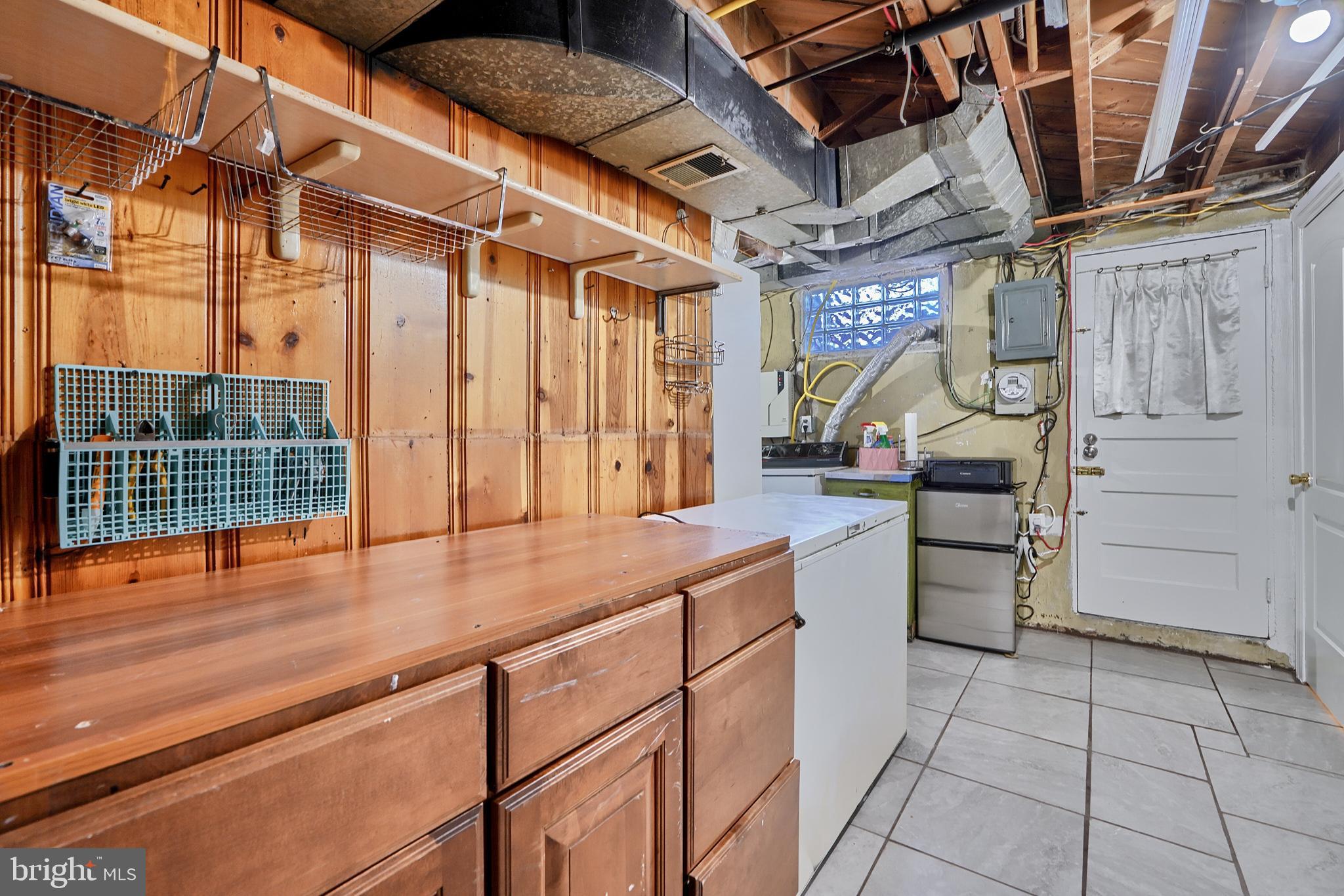 EASTWOOD - Residential