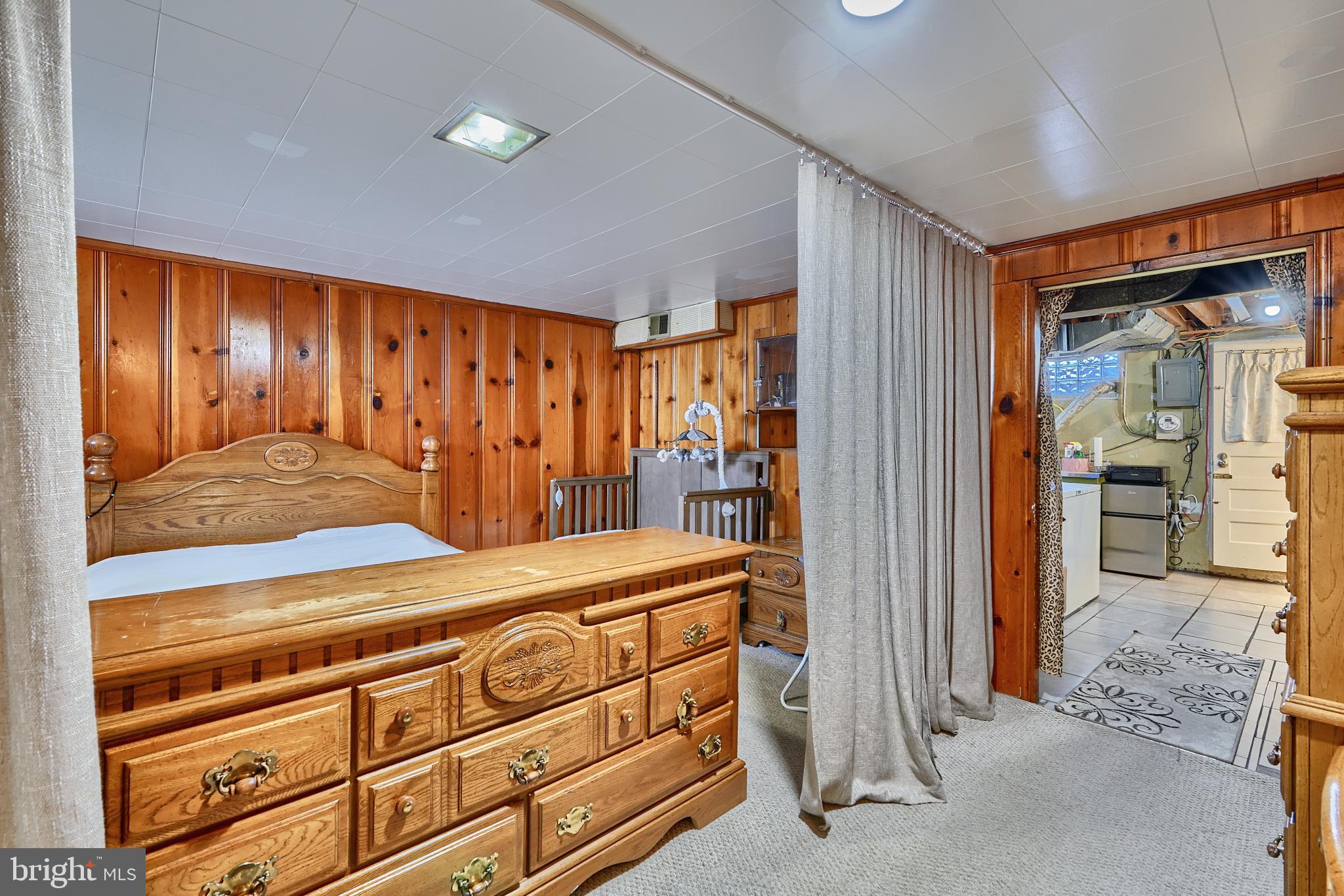 EASTWOOD - Residential