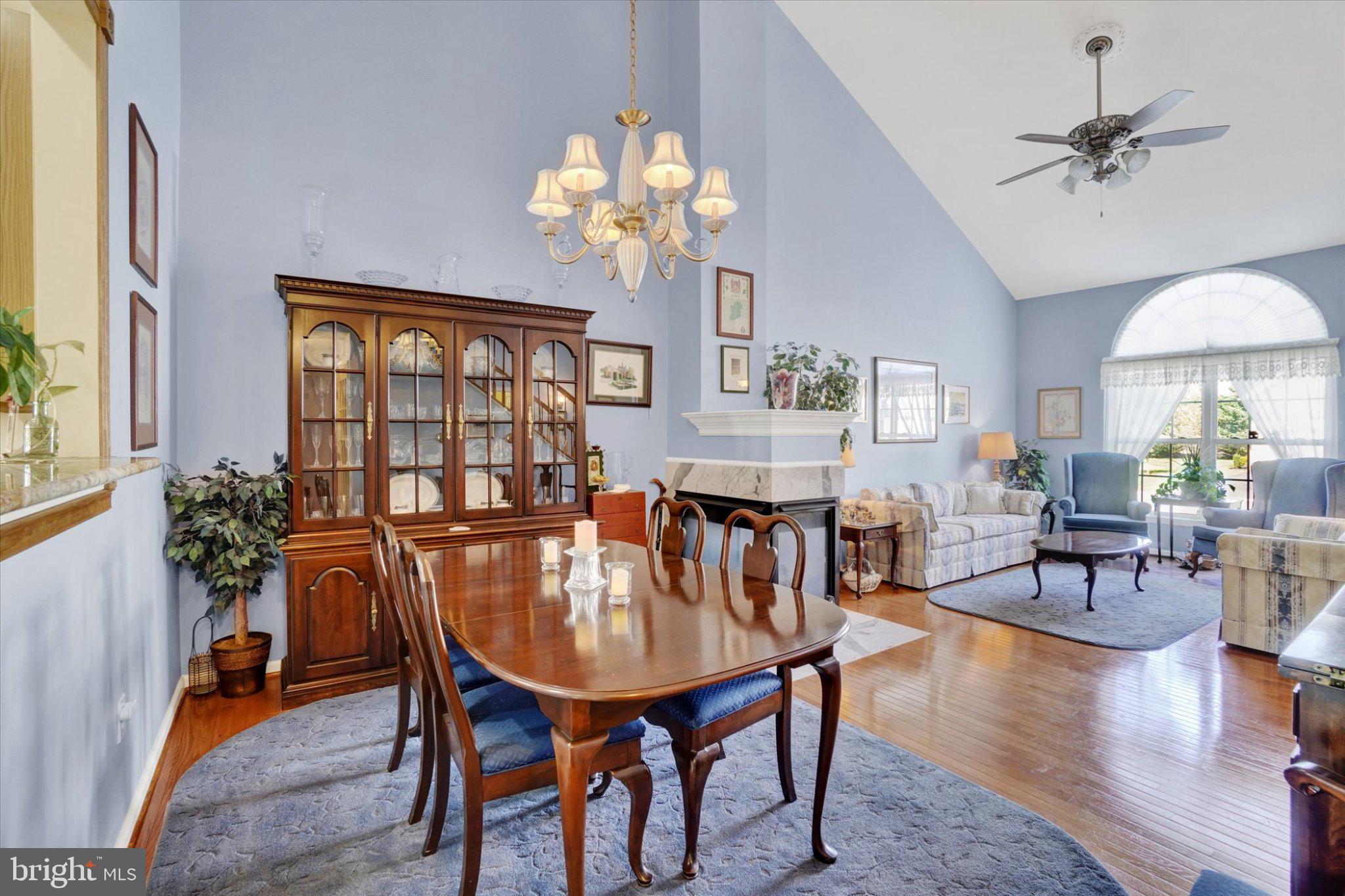 228 PROSPECT CIRCLE 52