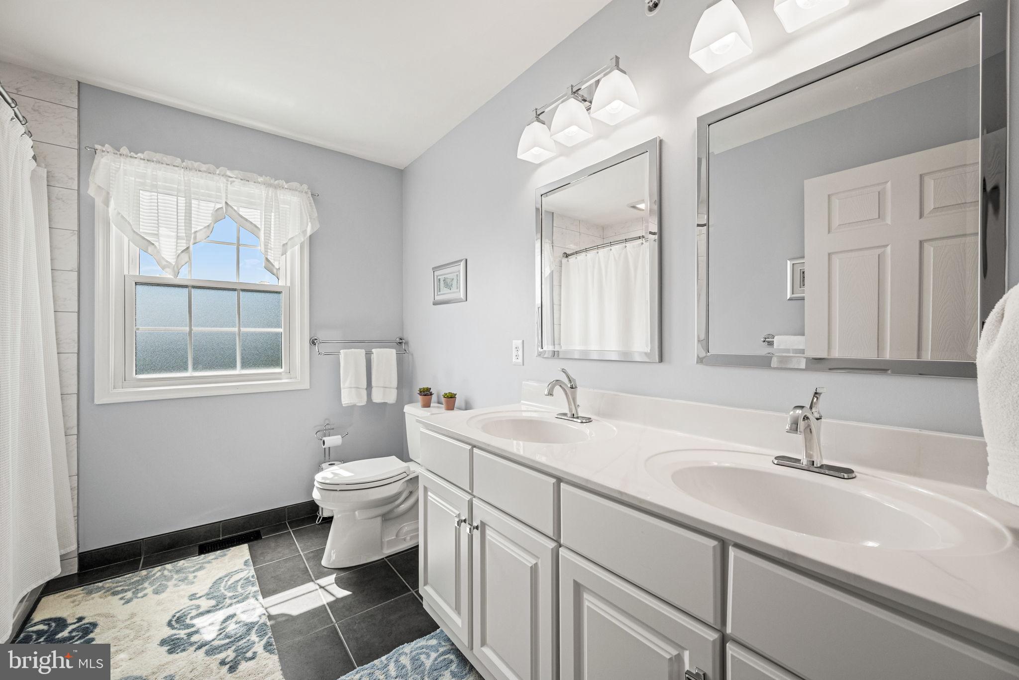 WHITELAND RIDGE - Residential