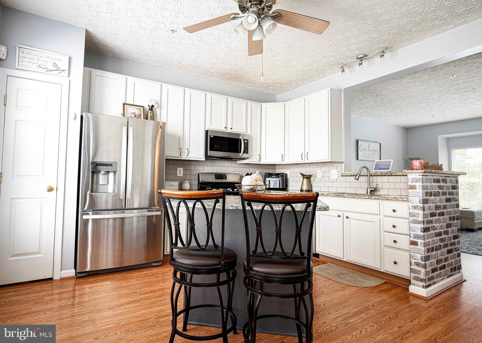 PERRY HALL FARMS - Residential