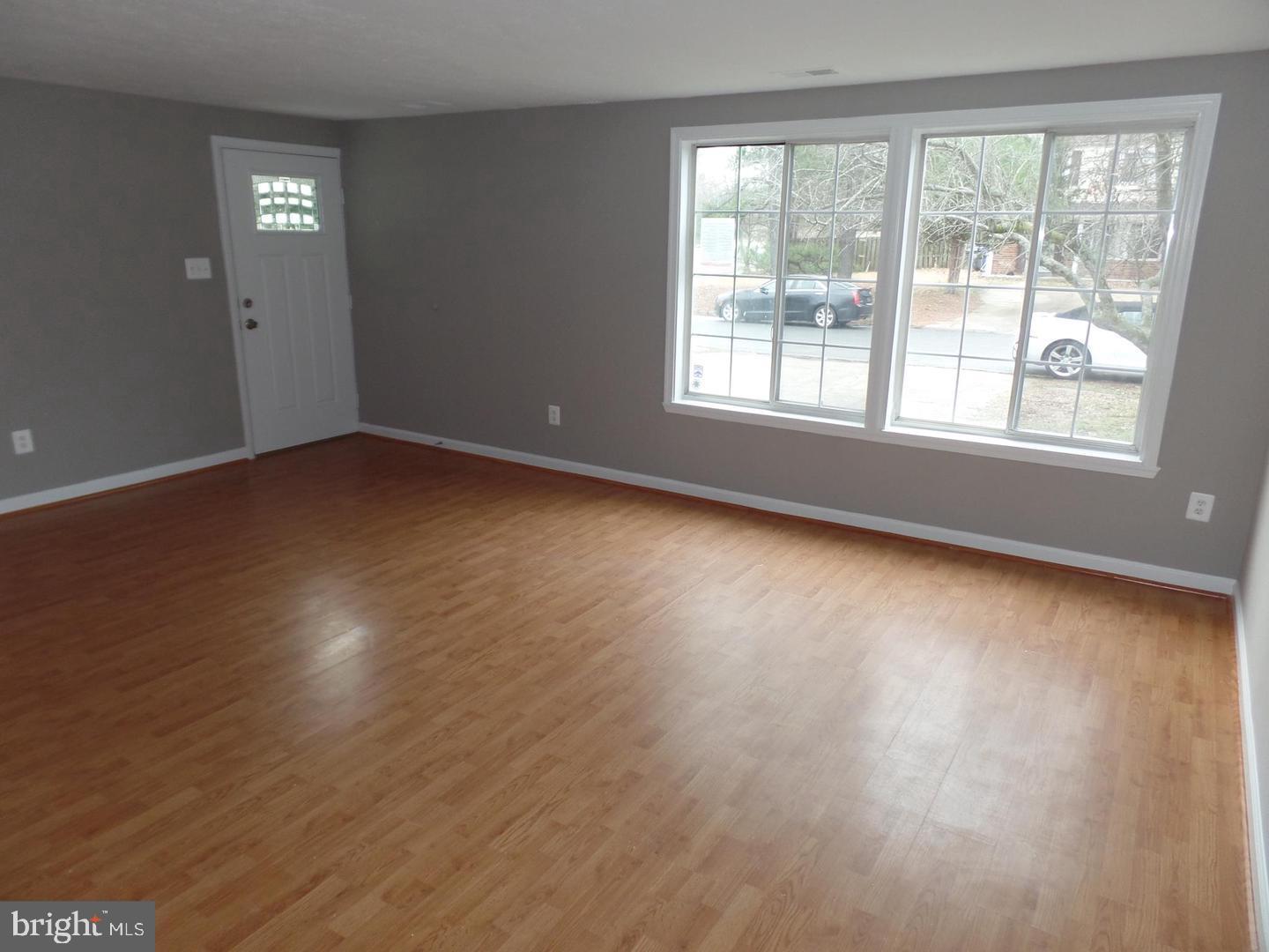 ST CHARLES BANNISTER - Residential