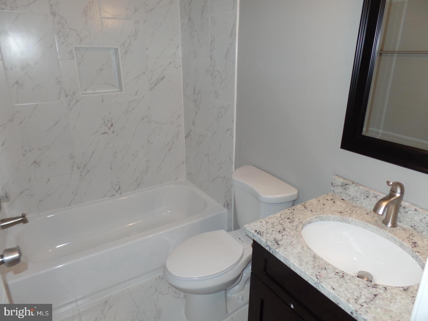 ST CHARLES BANNISTER - Residential