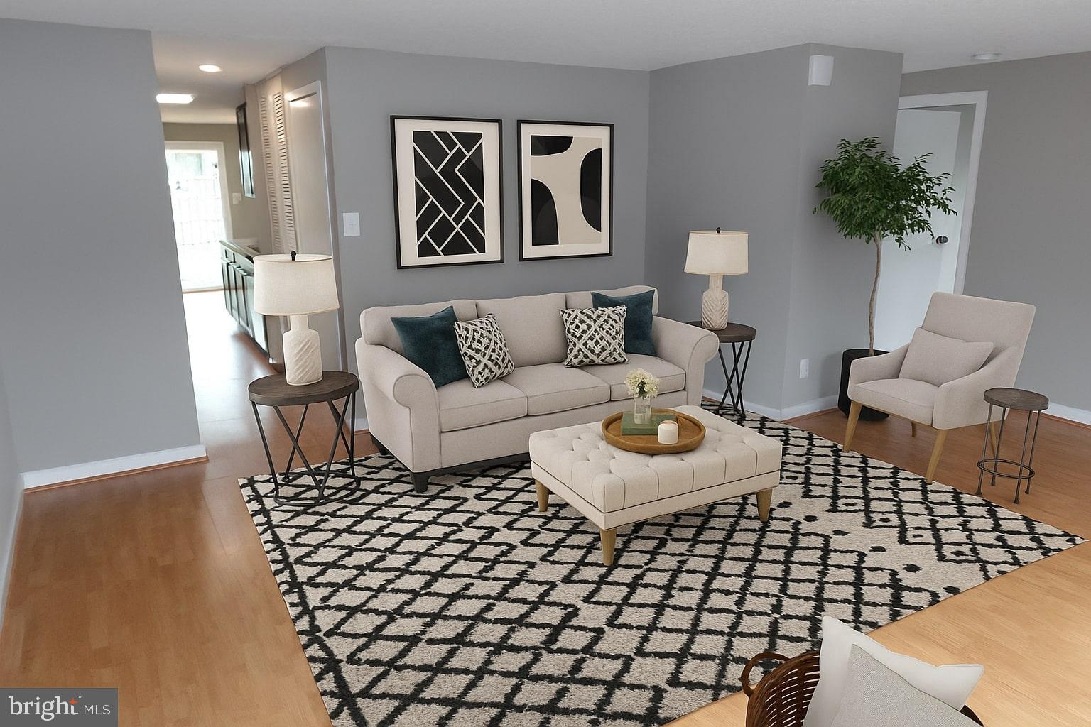 ST CHARLES BANNISTER - Residential