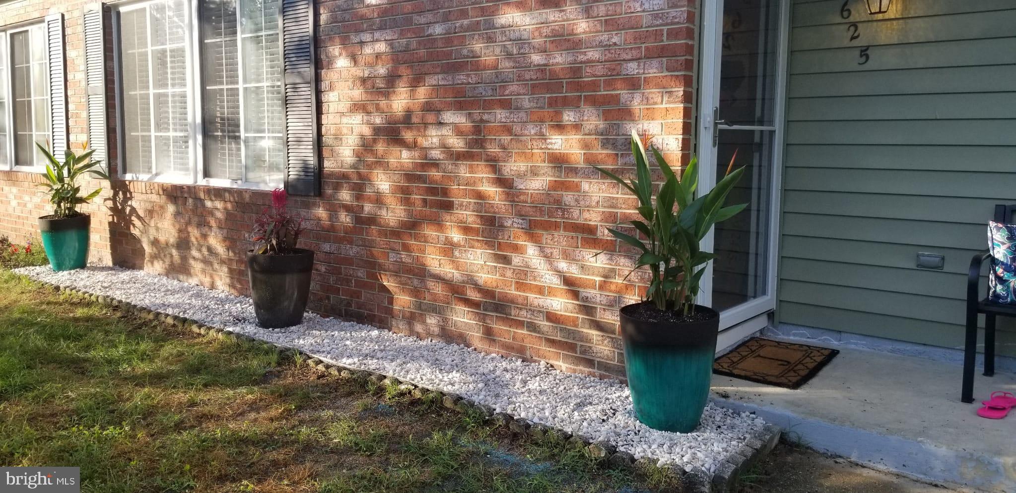 ST CHARLES BANNISTER - Residential