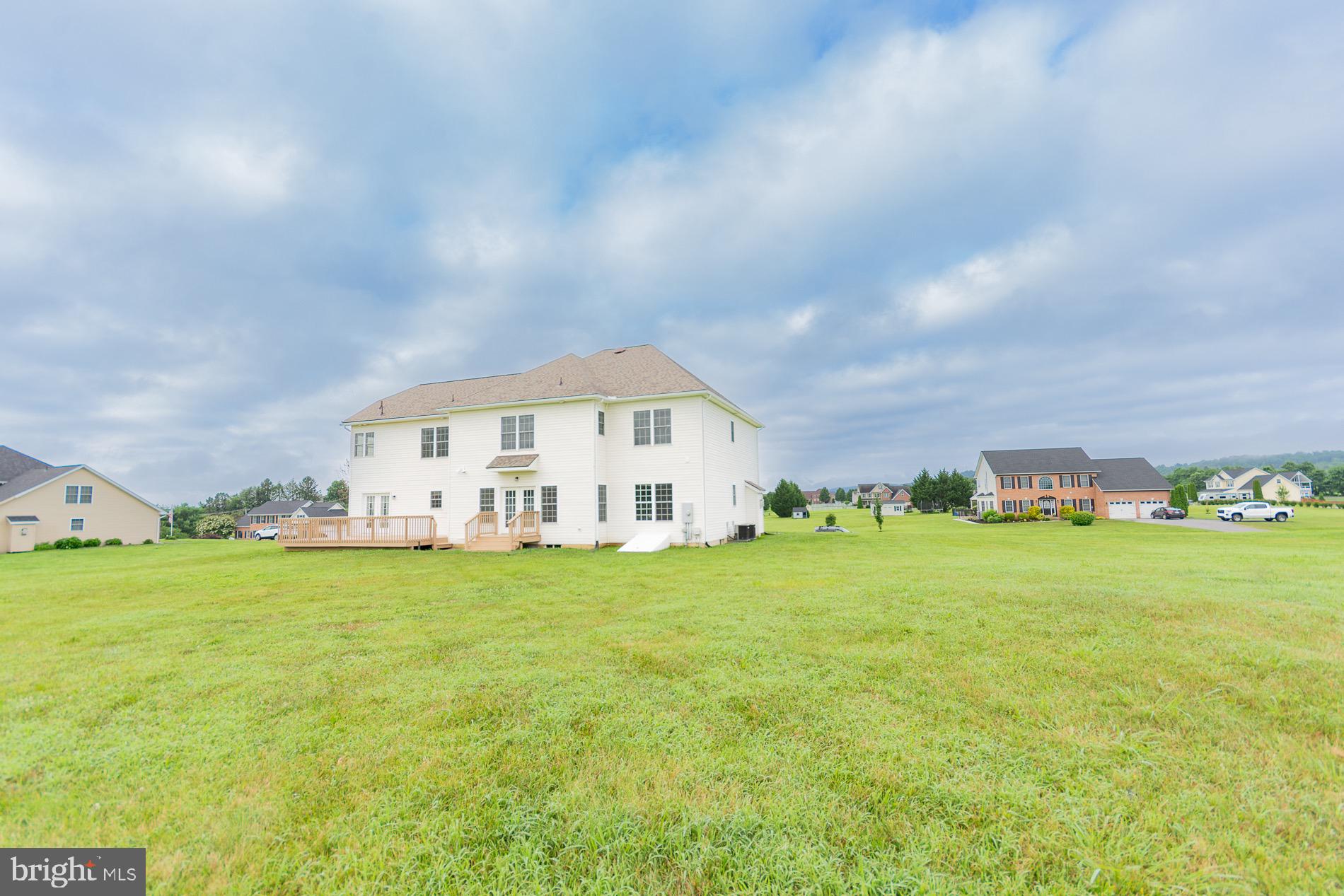 NORTH RIDGE - Residential