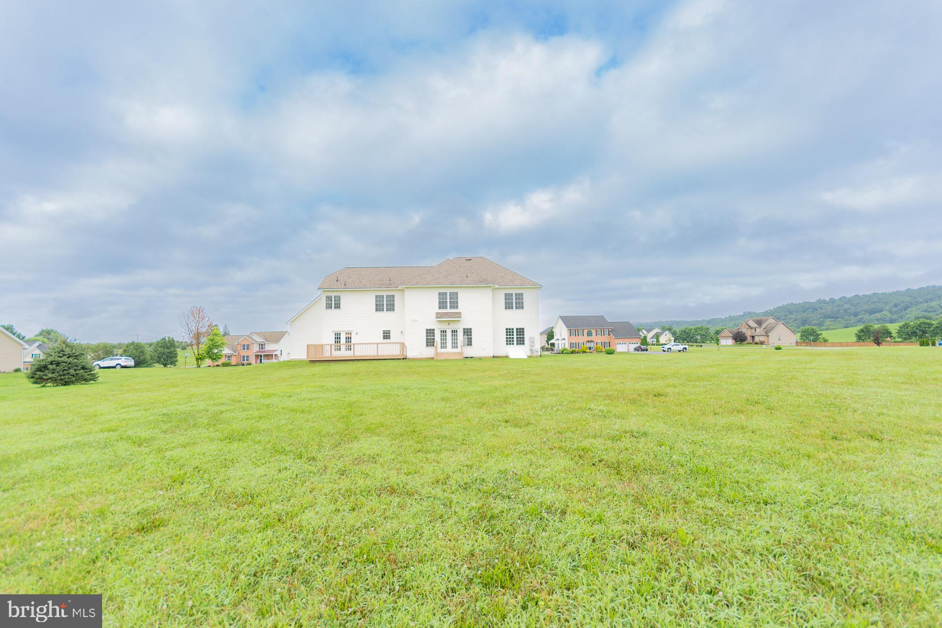 NORTH RIDGE - Residential