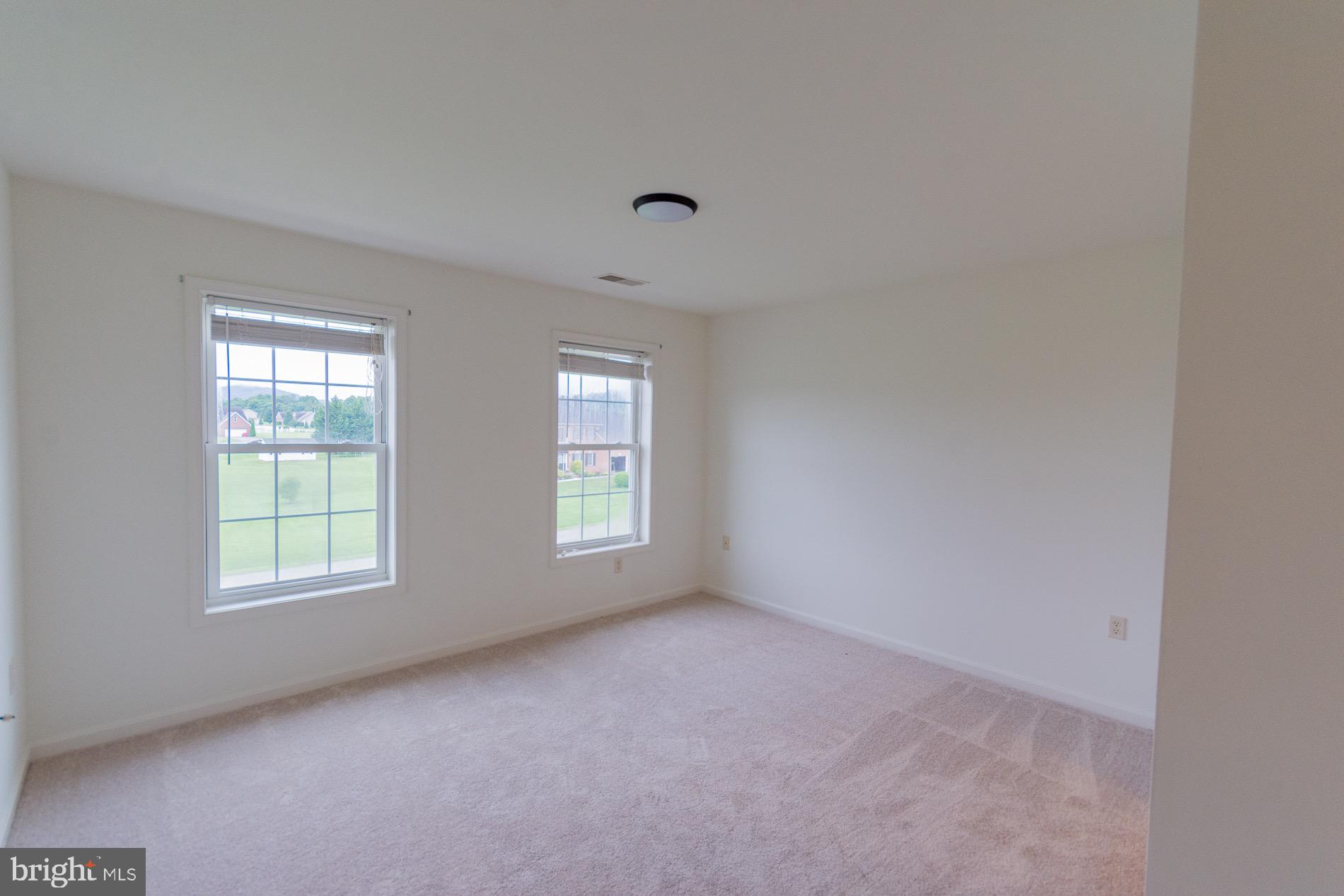 NORTH RIDGE - Residential