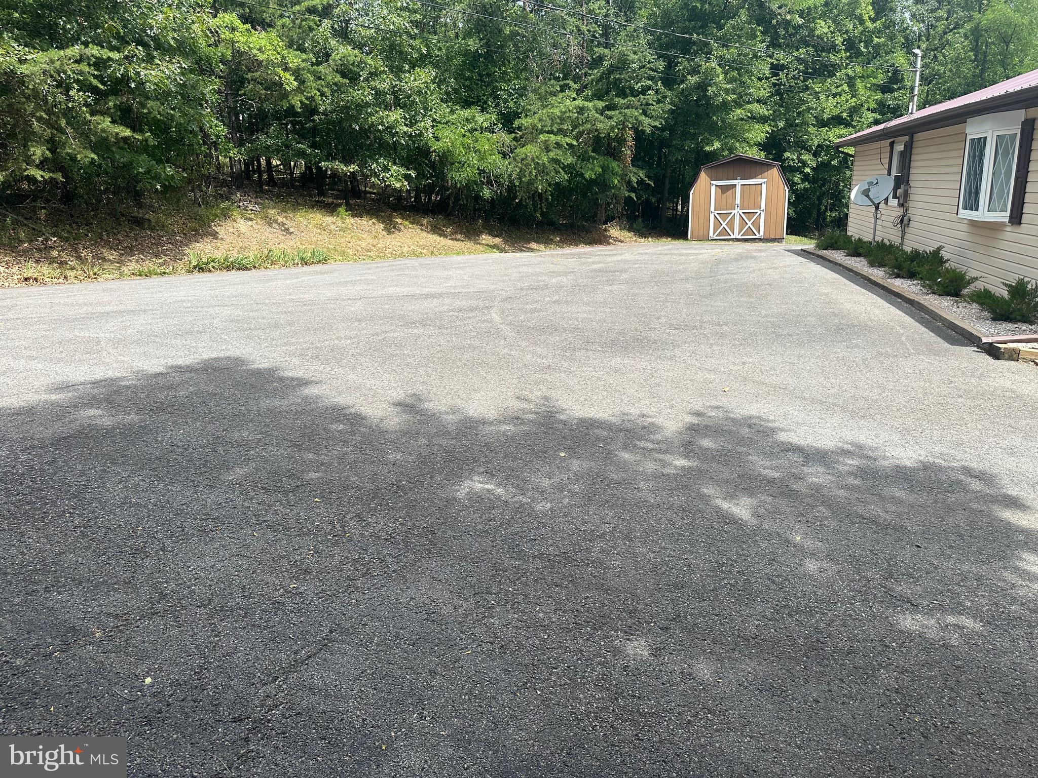 HIGHVIEW - Residential