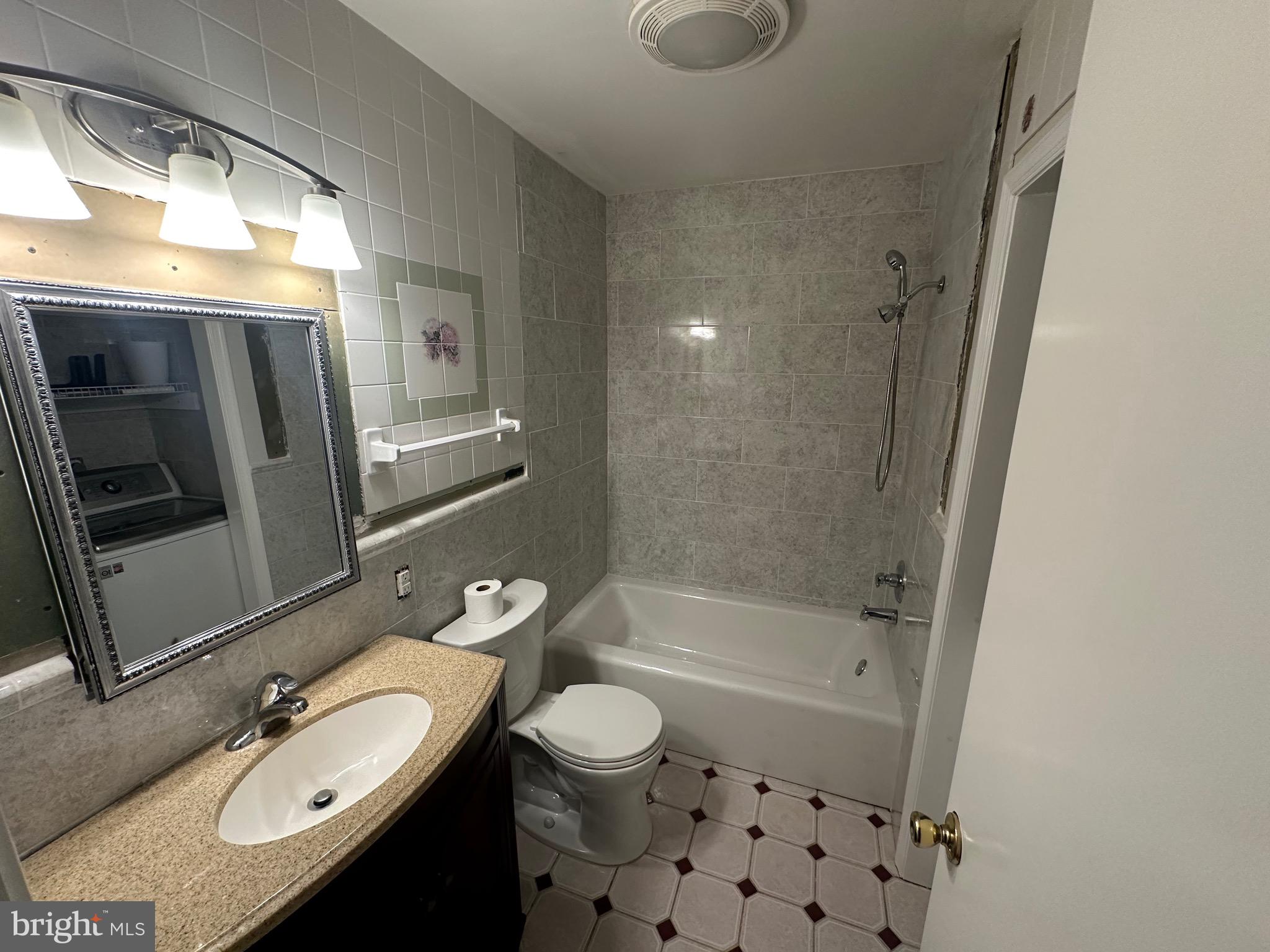 HIGHVIEW - Residential