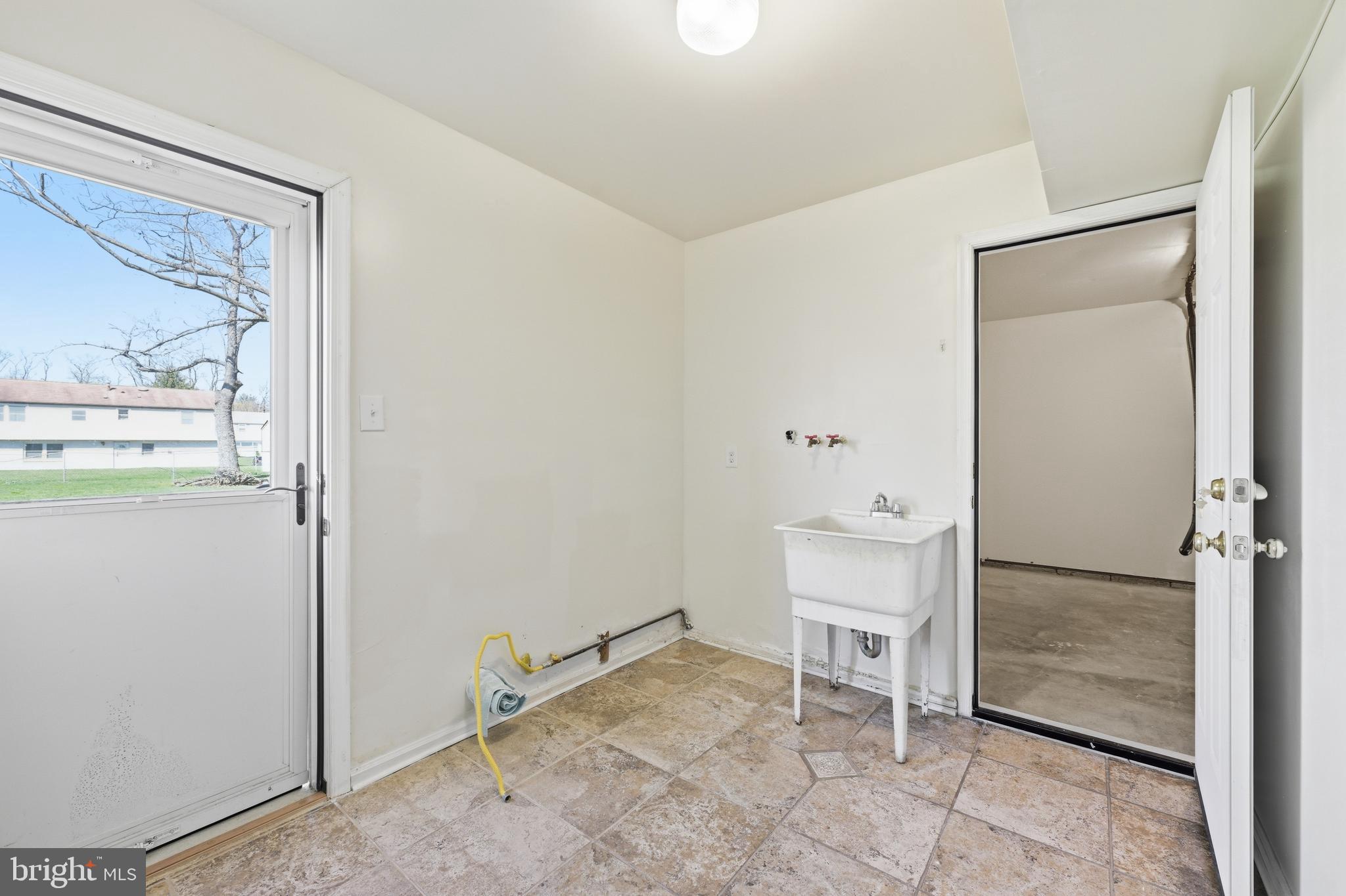 SYCAMORE RIDGE - Residential