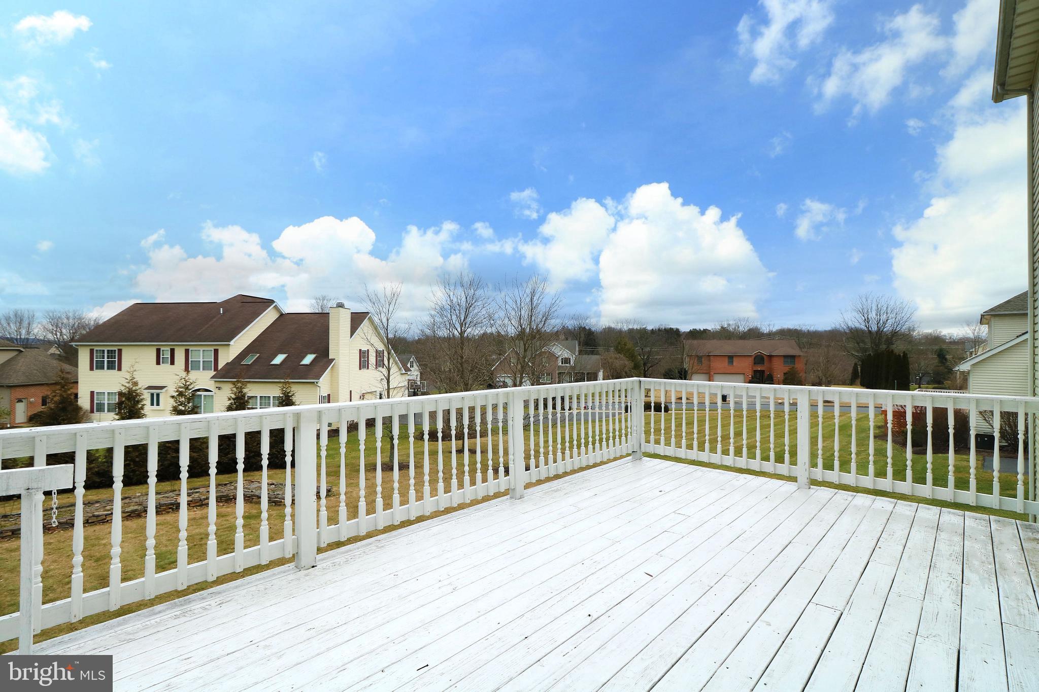 TEABERRY RIDGE - Residential