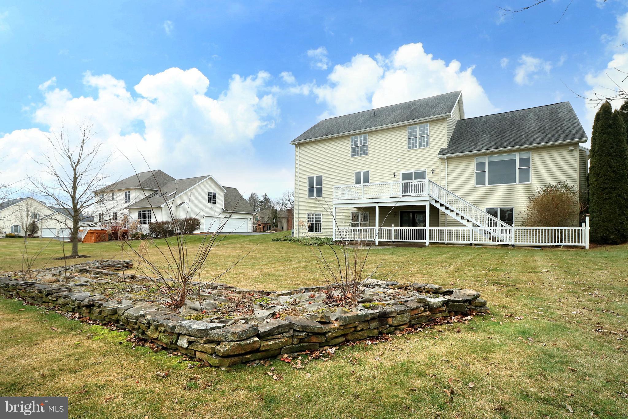 TEABERRY RIDGE - Residential