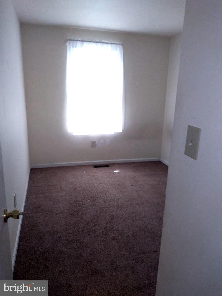 CARRIAGE WALK - Residential Lease