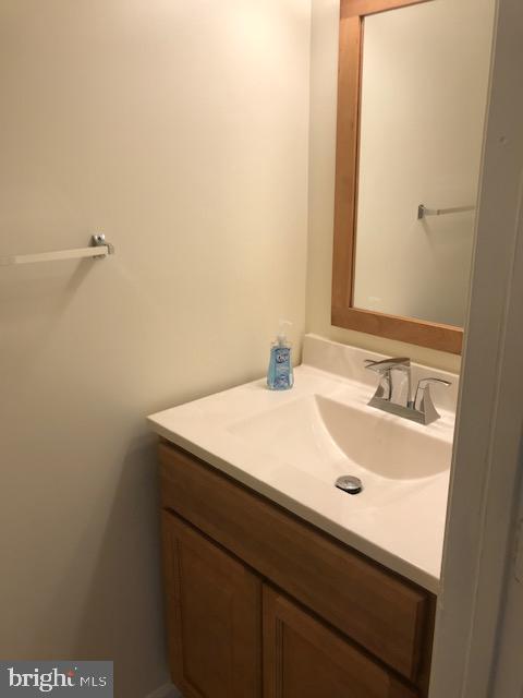 CARRIAGE WALK - Residential Lease