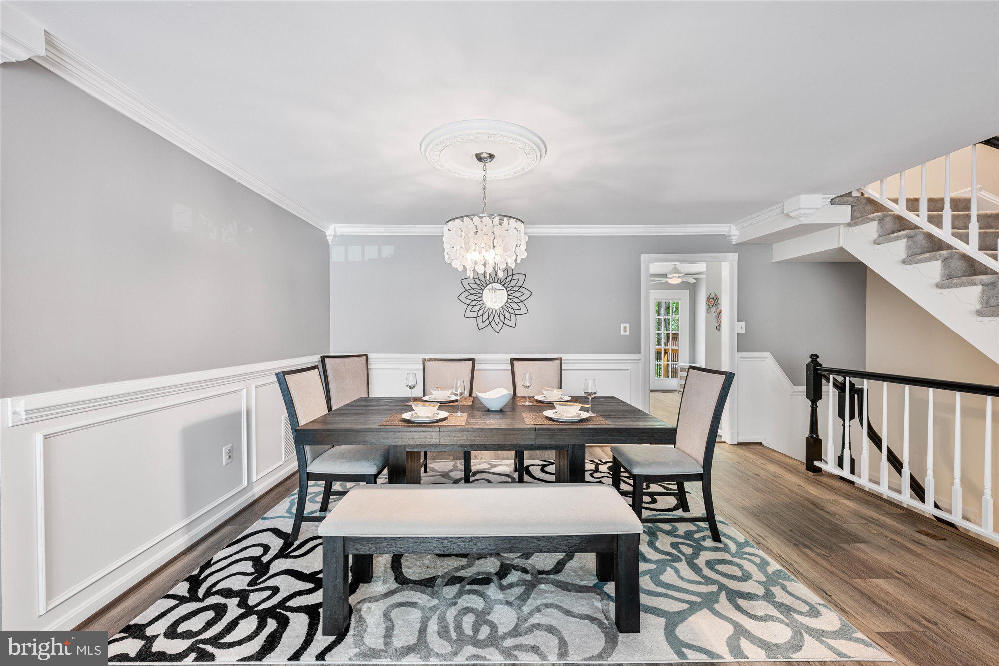 OLDE OAK RIDGE - Residential