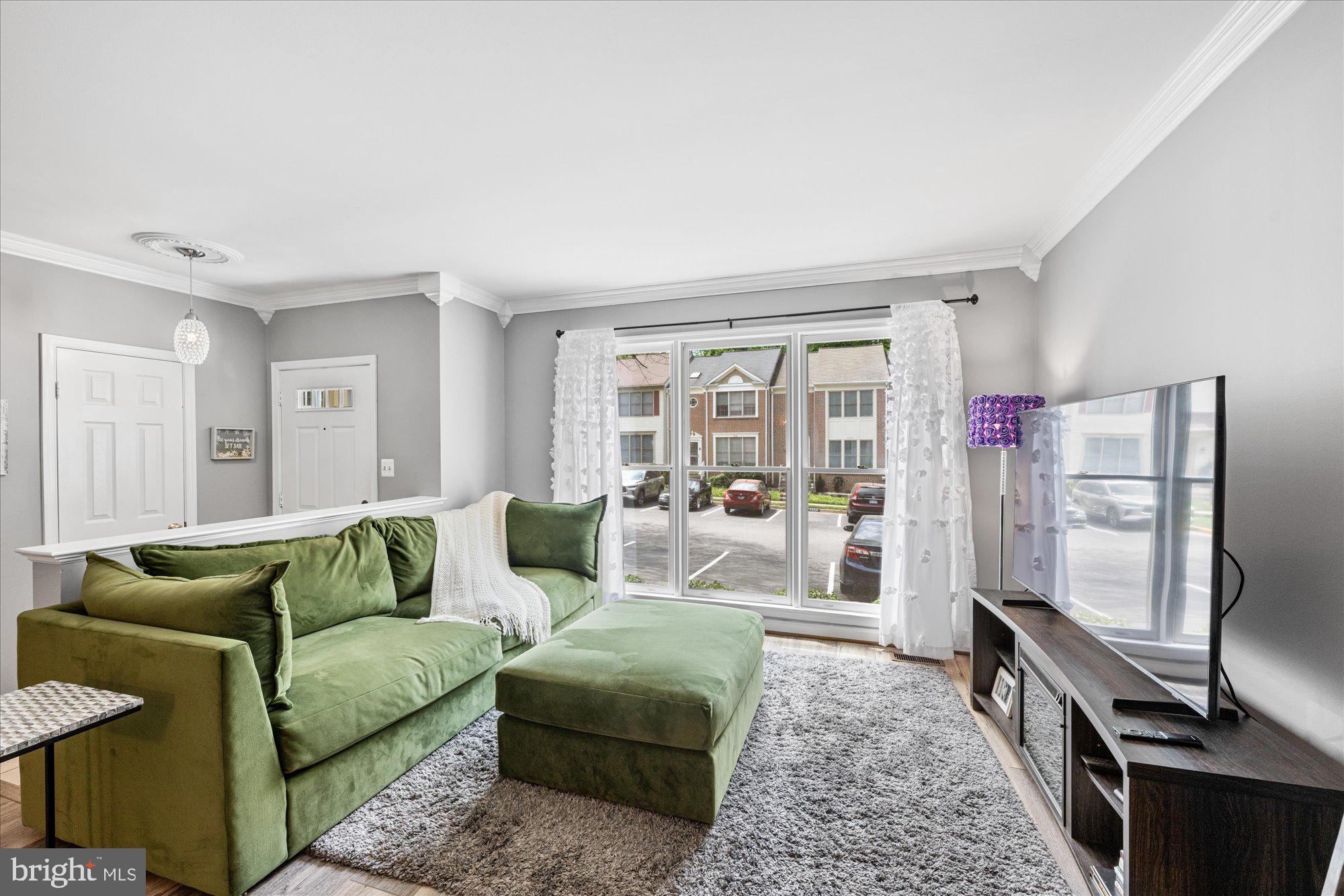 OLDE OAK RIDGE - Residential