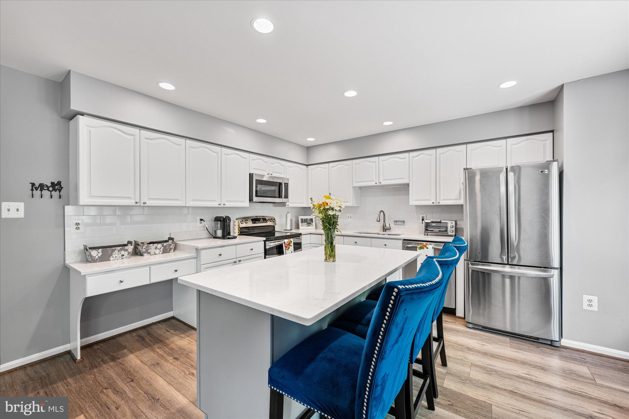 OLDE OAK RIDGE - Residential