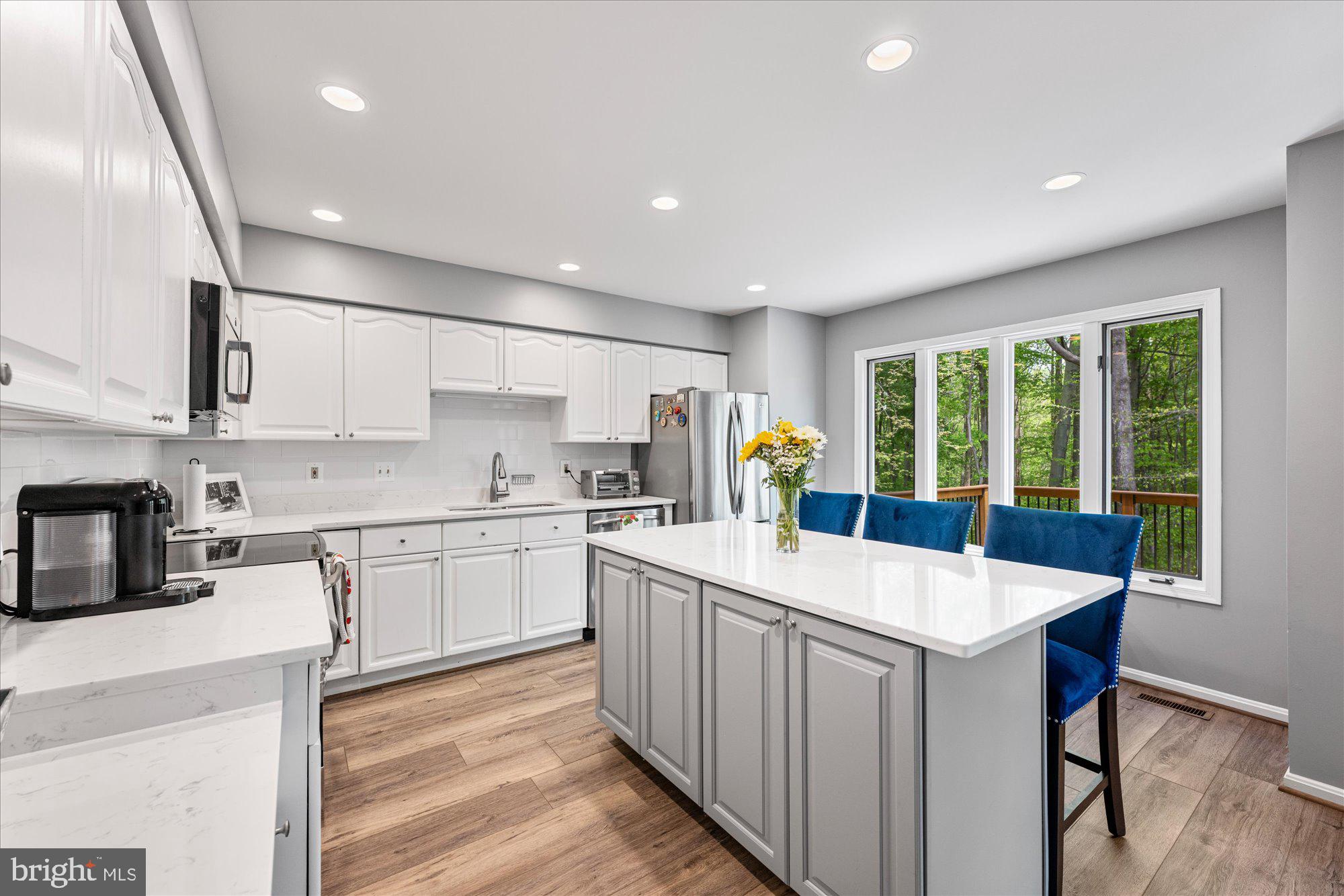 OLDE OAK RIDGE - Residential