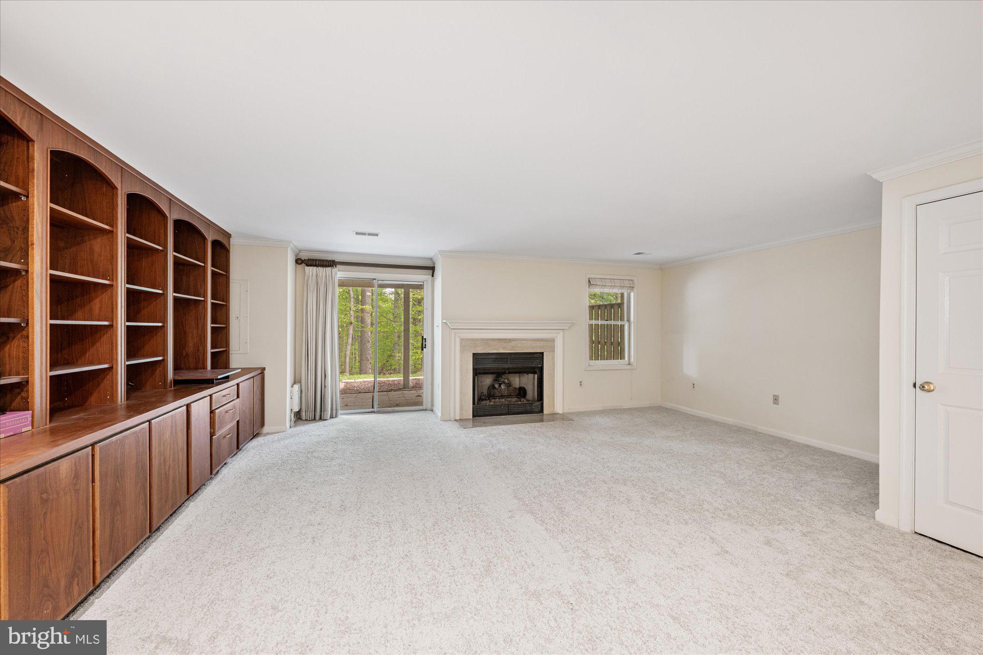 OLDE OAK RIDGE - Residential