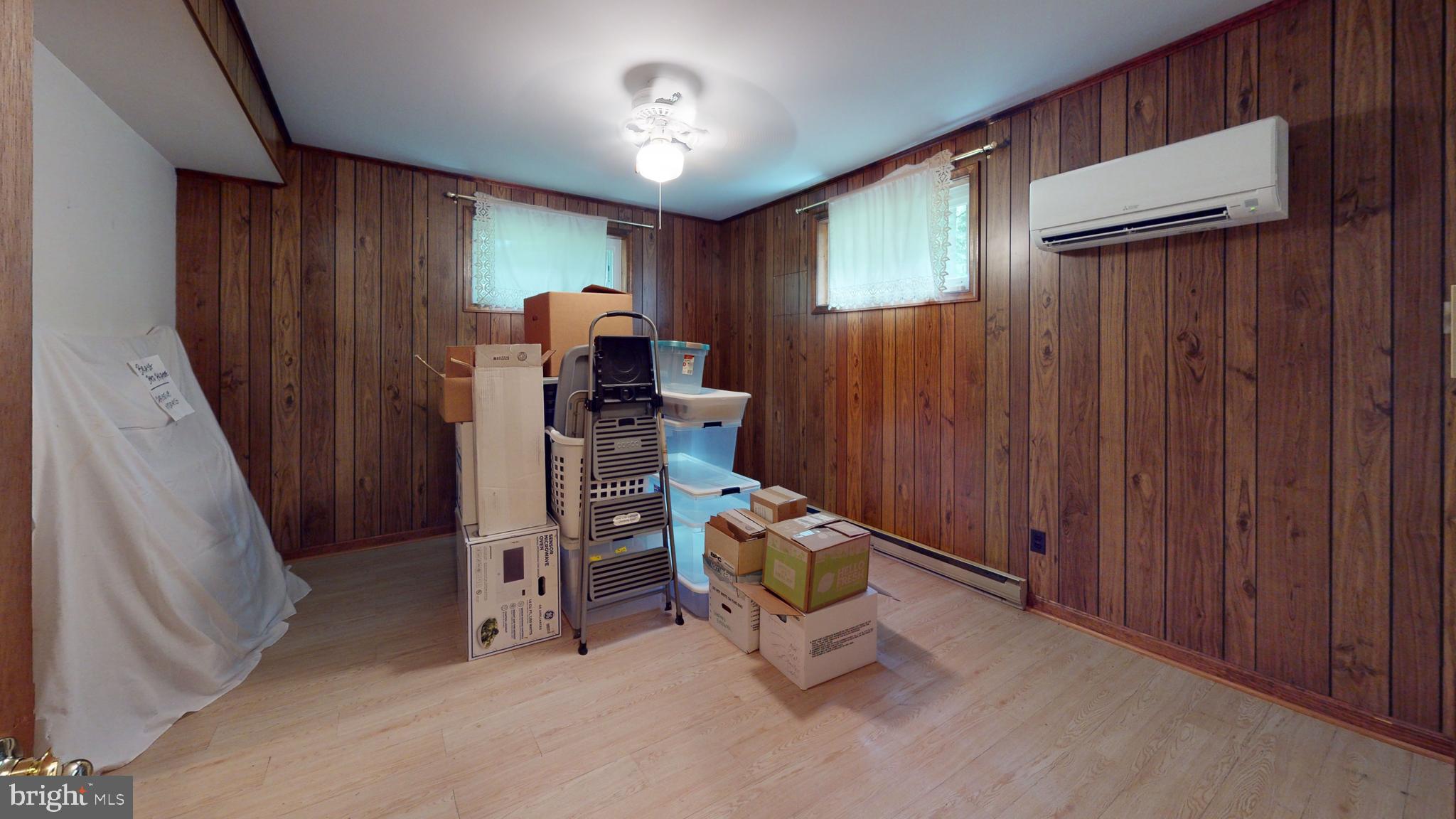 COLUMBIA PARK - Residential