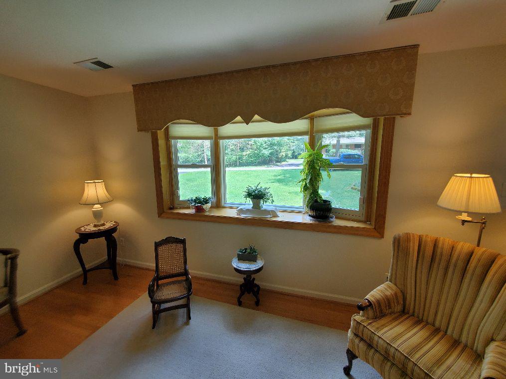 COLUMBIA PARK - Residential