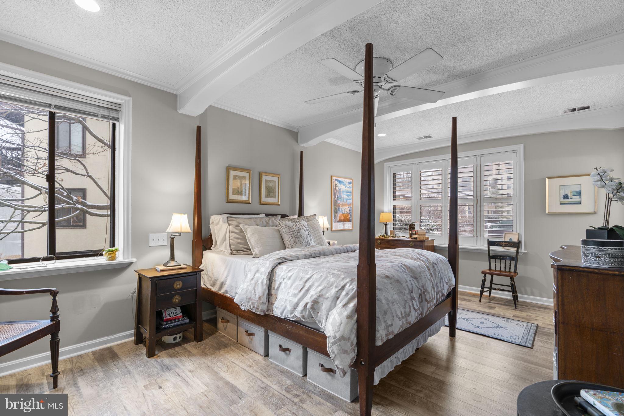 THE COVE - Residential