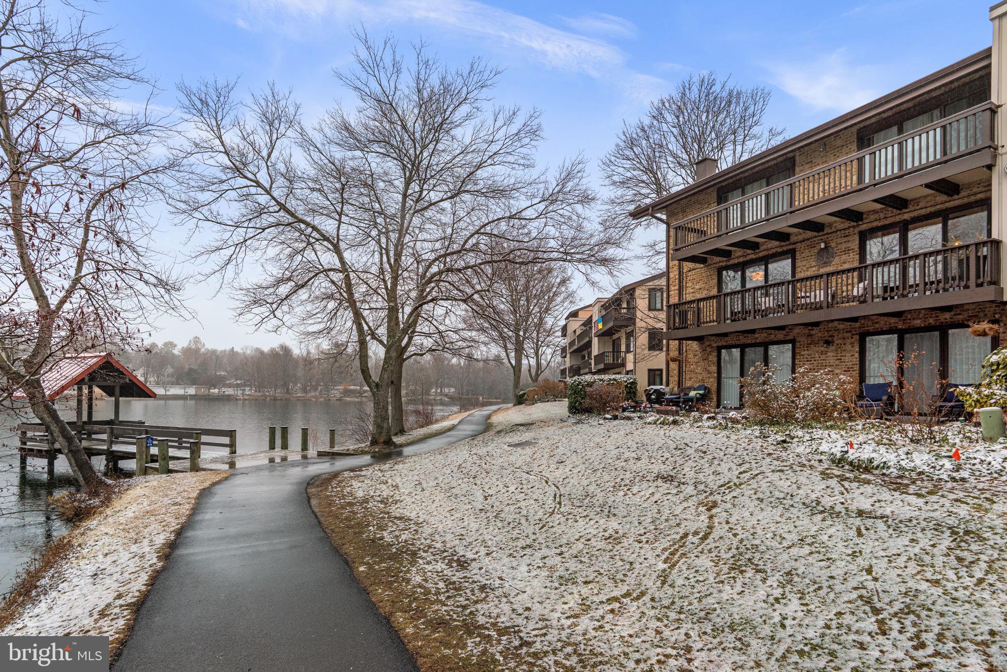 THE COVE - Residential